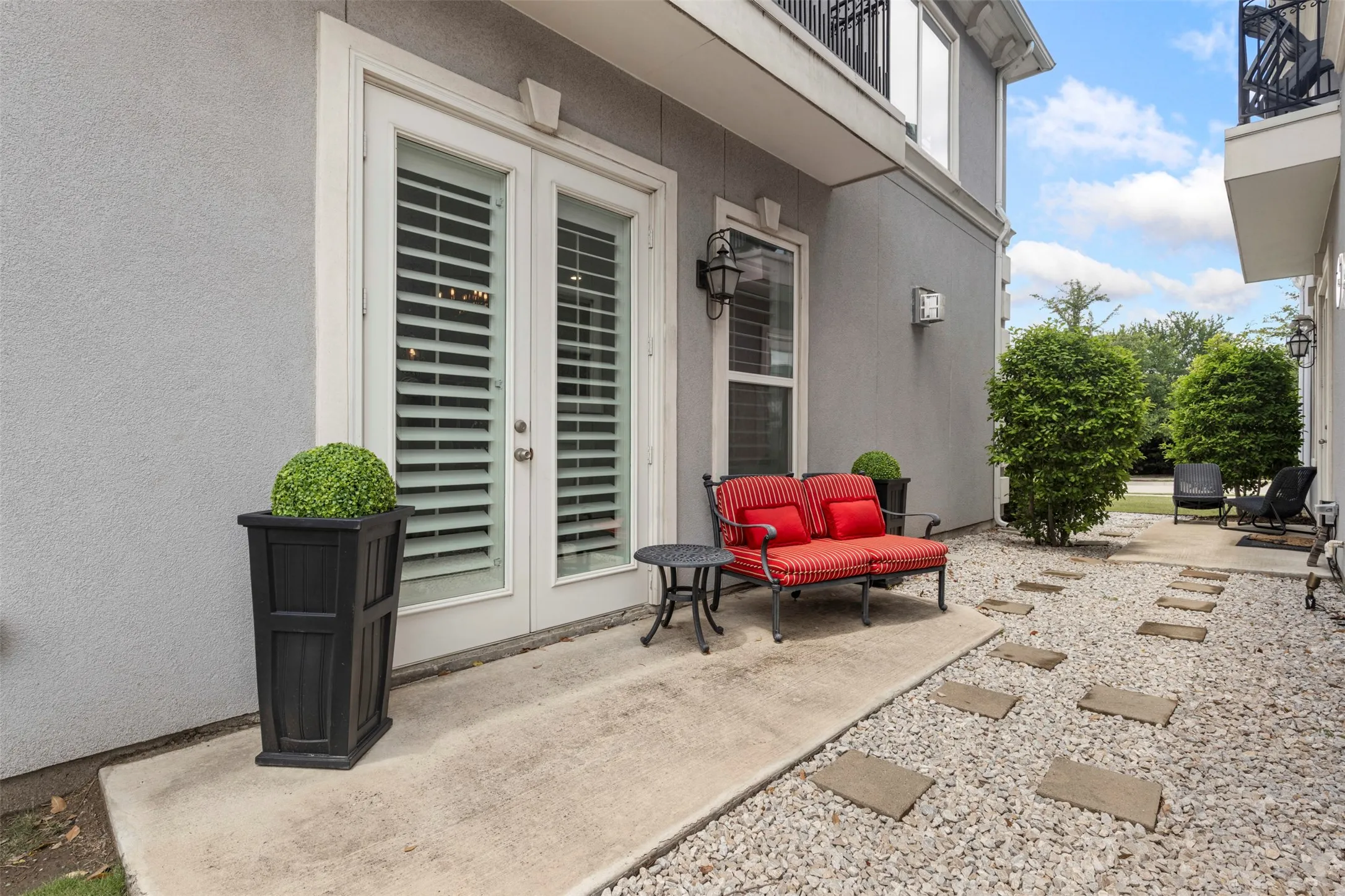Townhouse For Sale in Collin County , 7609 Renaissance Boulevard, Mc Kinney, Texas 75070, 3 Bedroom, 3 Bathroom, 2 Garage spaces, 2,400 Sqft, built in 2017, mls#21264891, Real Estate Agent in Mc Kinney, Homes For Sale in Collin county, Homes For Sale in Mc Kinney, Realtor in Mc Kinney Texas, Real Estate Brokerage Independent Realty Texas, Luminita Cordes Realtor