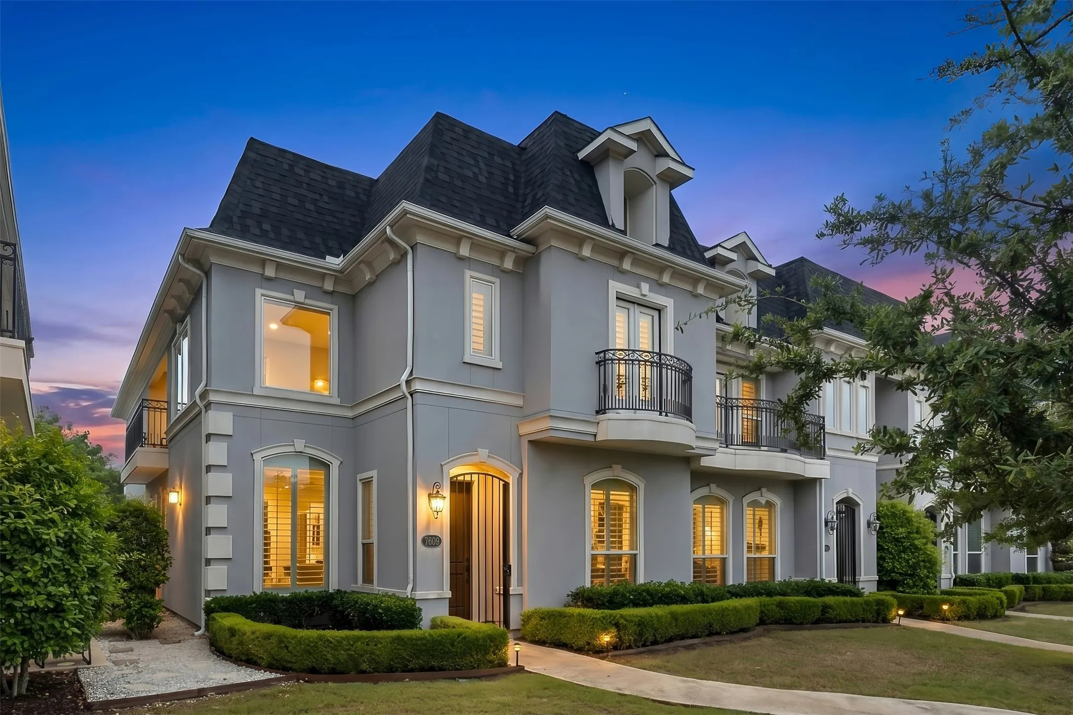 Townhouse For Sale in Collin County , 7609 Renaissance Boulevard, Mc Kinney, Texas 75070, 3 Bedroom, 3 Bathroom, 2 Garage spaces, 2,400 Sqft, built in 2017, mls#21264891, Real Estate Agent in Mc Kinney, Homes For Sale in Collin county, Homes For Sale in Mc Kinney, Realtor in Mc Kinney Texas, Real Estate Brokerage Independent Realty Texas, Luminita Cordes Realtor