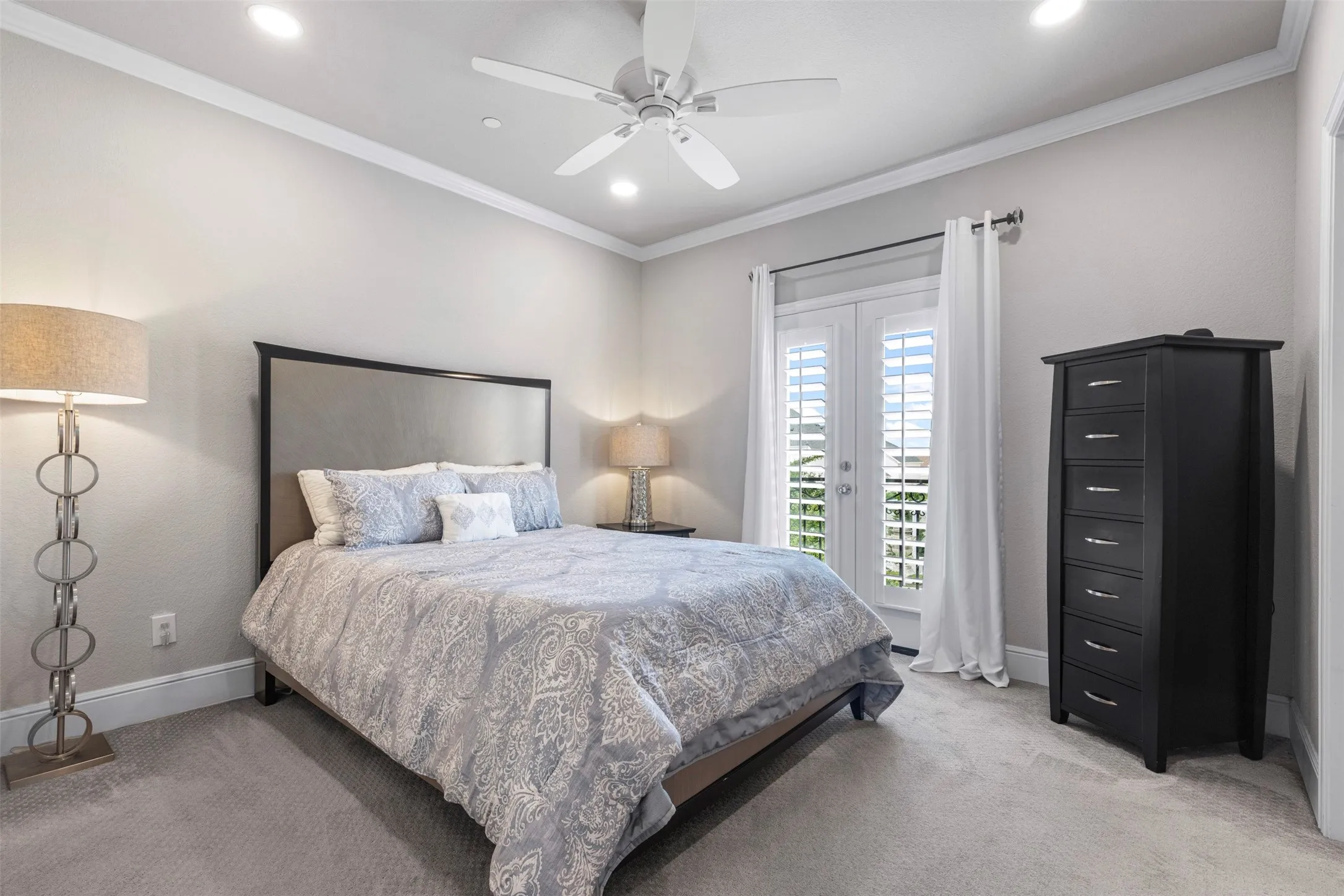 Townhouse For Sale in Collin County , 7609 Renaissance Boulevard, Mc Kinney, Texas 75070, 3 Bedroom, 3 Bathroom, 2 Garage spaces, 2,400 Sqft, built in 2017, mls#21264891, Real Estate Agent in Mc Kinney, Homes For Sale in Collin county, Homes For Sale in Mc Kinney, Realtor in Mc Kinney Texas, Real Estate Brokerage Independent Realty Texas, Luminita Cordes Realtor