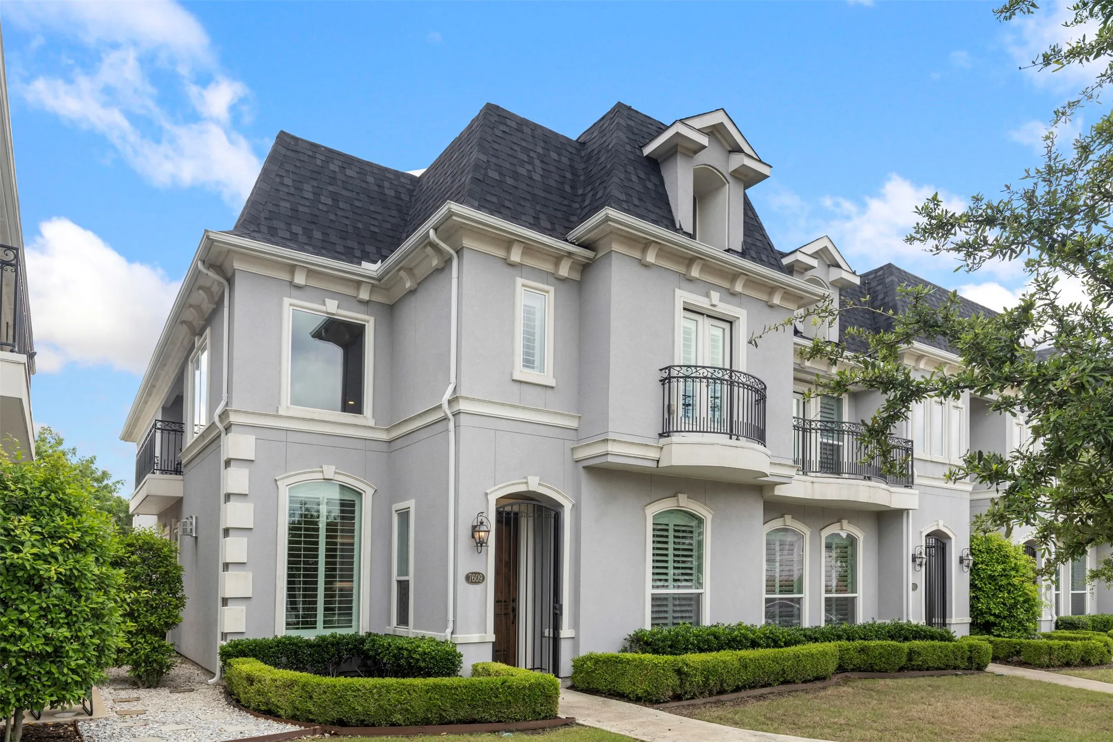 Townhouse For Sale in Collin County , 7609 Renaissance Boulevard, Mc Kinney, Texas 75070, 3 Bedroom, 3 Bathroom, 2 Garage spaces, 2,400 Sqft, built in 2017, mls#21264891, Real Estate Agent in Mc Kinney, Homes For Sale in Collin county, Homes For Sale in Mc Kinney, Realtor in Mc Kinney Texas, Real Estate Brokerage Independent Realty Texas, Luminita Cordes Realtor