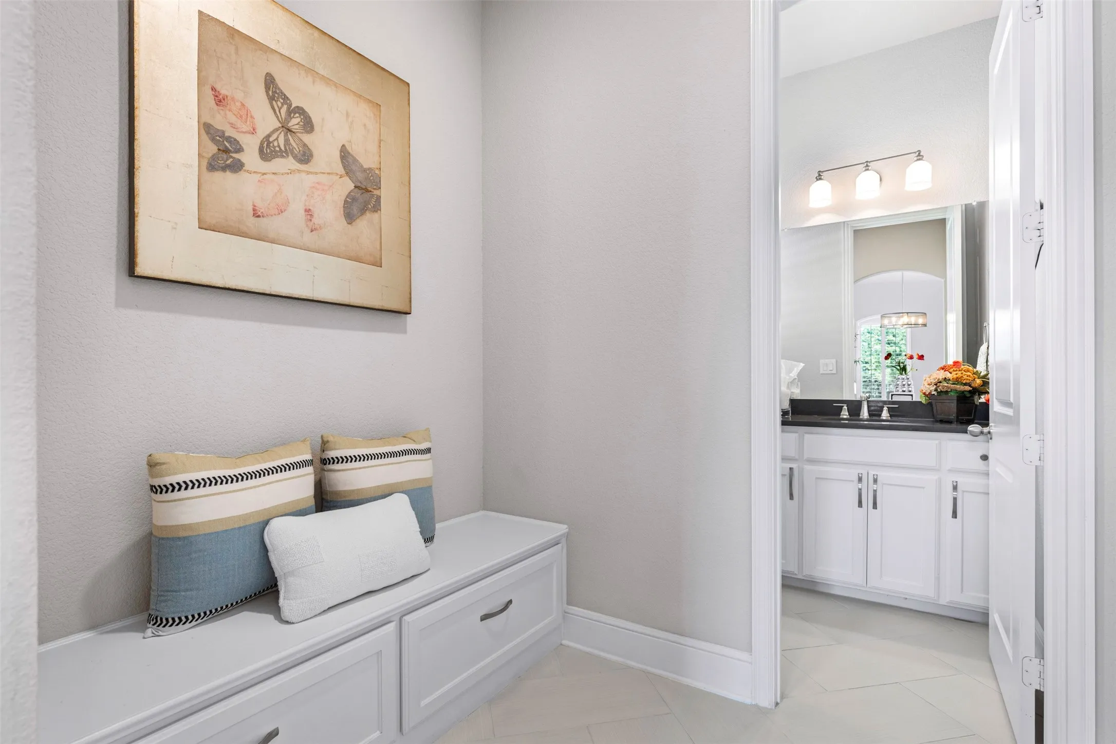 Townhouse For Sale in Collin County , 7609 Renaissance Boulevard, Mc Kinney, Texas 75070, 3 Bedroom, 3 Bathroom, 2 Garage spaces, 2,400 Sqft, built in 2017, mls#21264891, Real Estate Agent in Mc Kinney, Homes For Sale in Collin county, Homes For Sale in Mc Kinney, Realtor in Mc Kinney Texas, Real Estate Brokerage Independent Realty Texas, Luminita Cordes Realtor