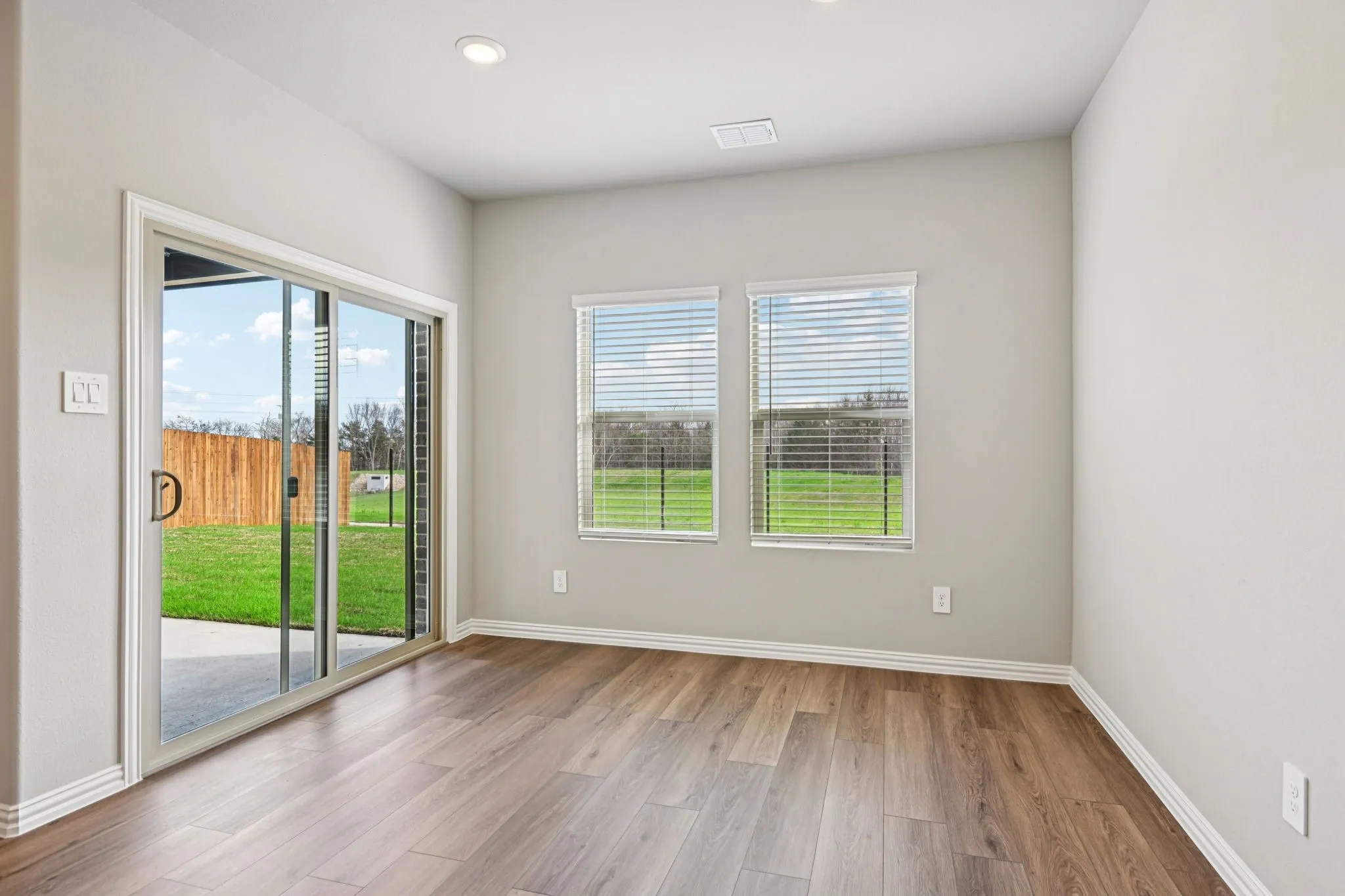 Photo is not of the actual home, but is an inspirational photo of builder’s model home and may depict options, furnishings, and/or decorator features that are not included.
