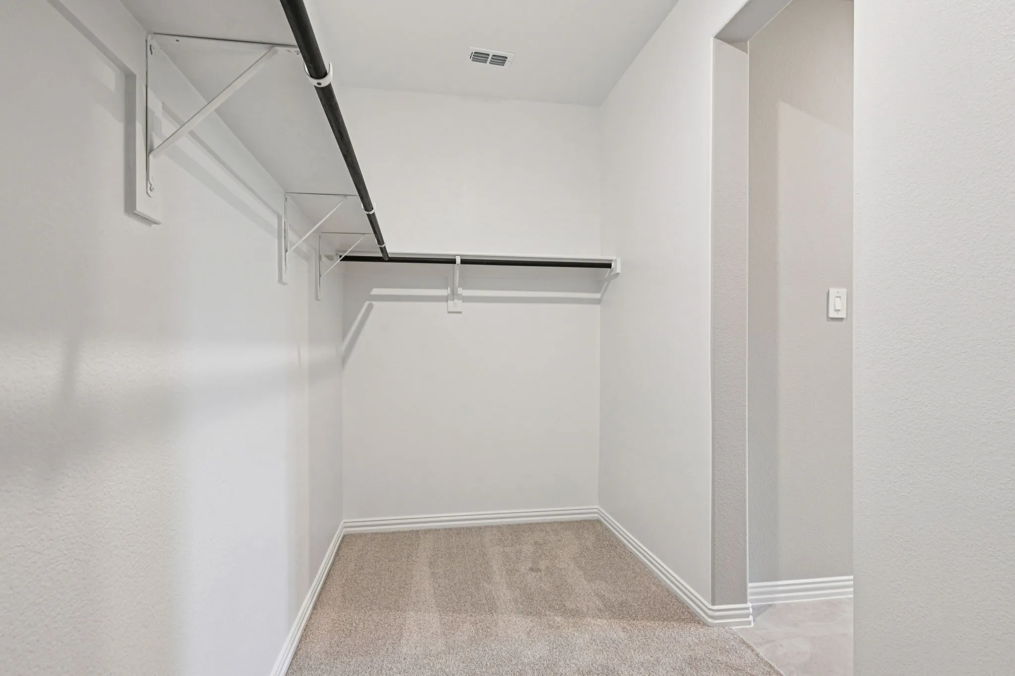 Photo is not of the actual home, but is an inspirational photo of builder’s model home and may depict options, furnishings, and/or decorator features that are not included.