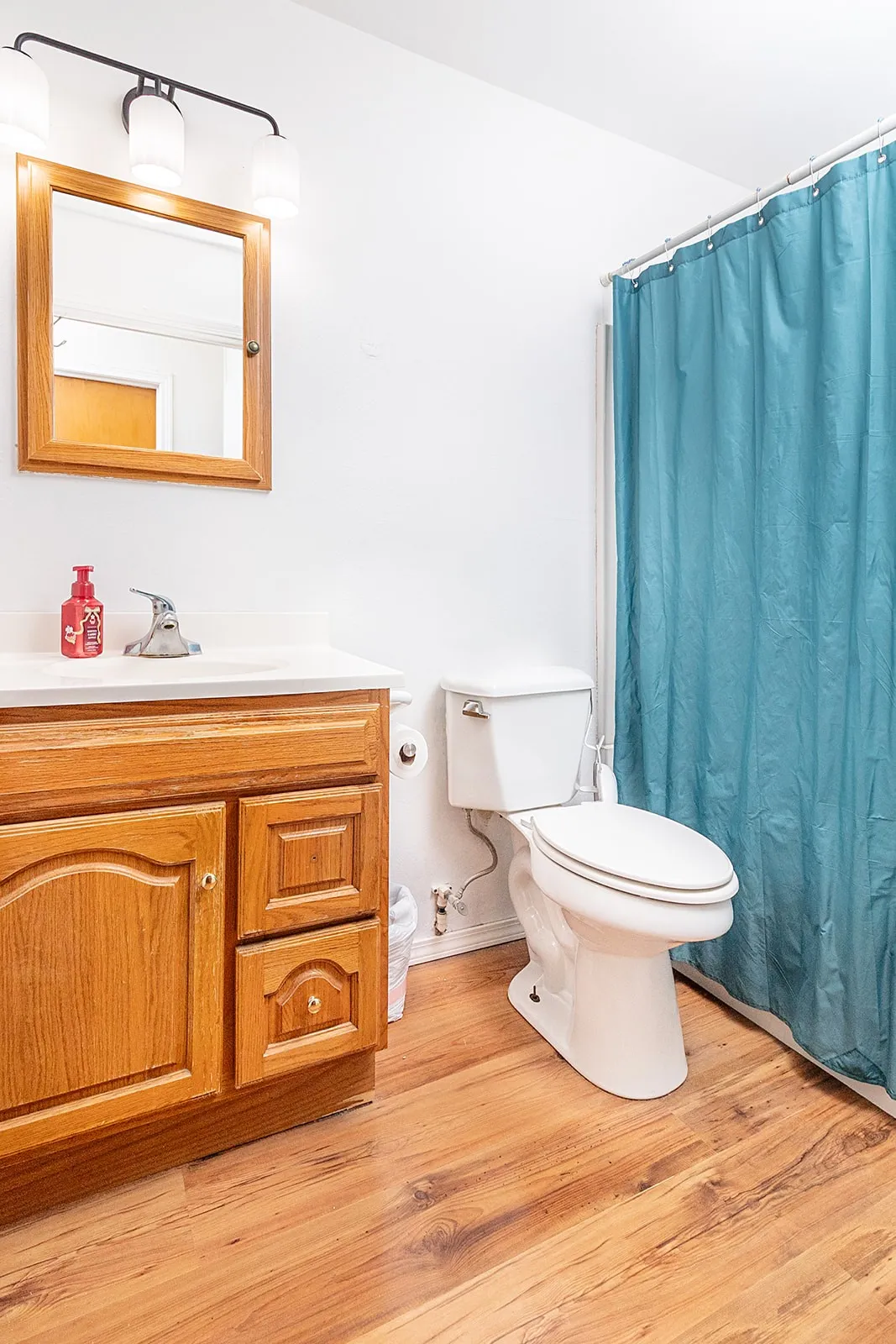 Single Family Residence For Sale in Mc Culloch County , 706 S Noyes Avenue, Melvin, Texas 76858, 3 Bedroom, 1 Bathroom, Garage spaces, 1,500 Sqft, built in 1950, mls#21273731, Real Estate Agent in Melvin, Homes For Sale in Mc Culloch county, Homes For Sale in Melvin, Realtor in Melvin Texas, Real Estate Brokerage Independent Realty Texas, Luminita Cordes Realtor