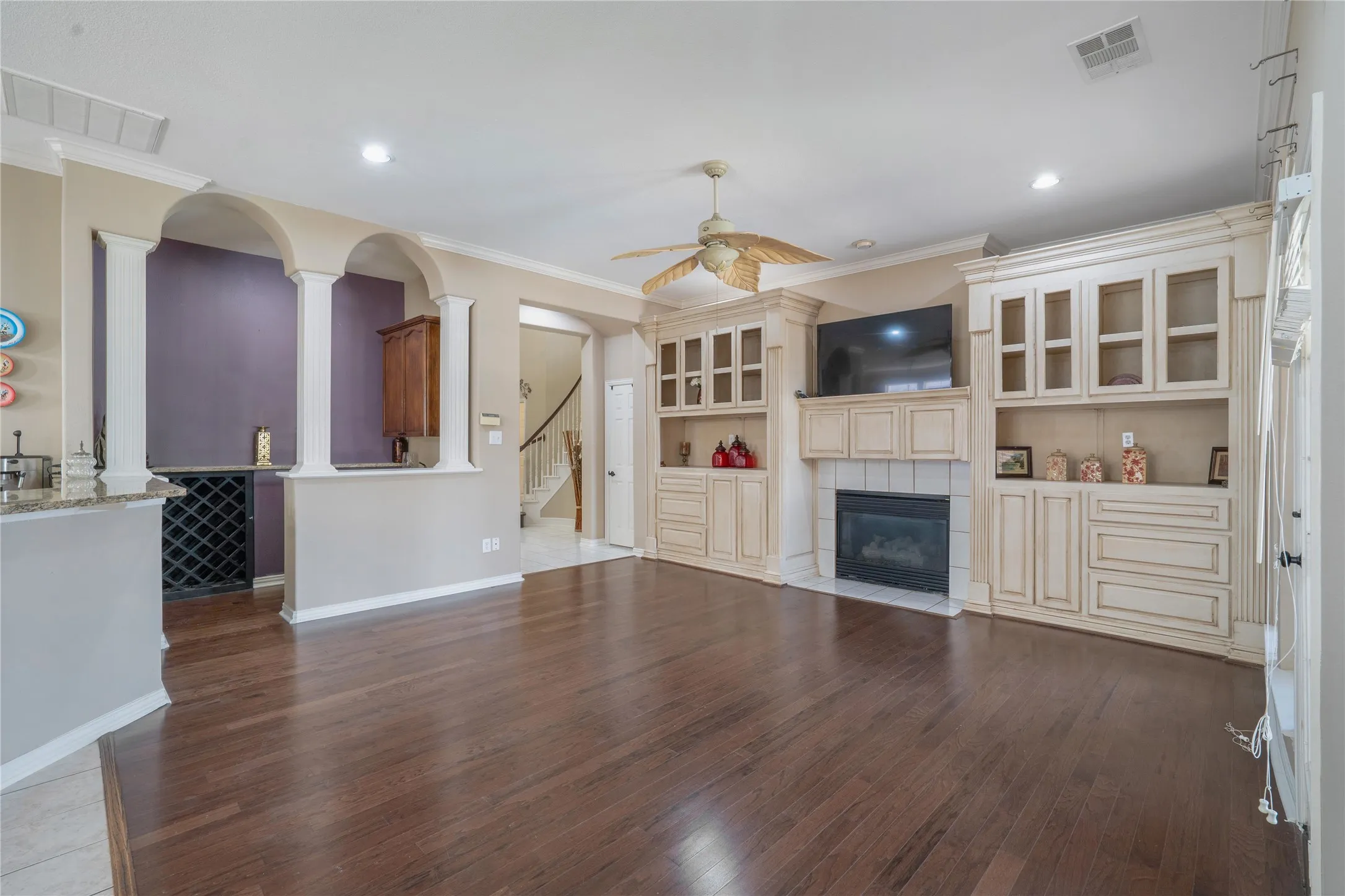 Single Family Residence For Sale in Dallas County , 202 Brittany Drive, Coppell, Texas 75019, 5 Bedroom, 4 Bathroom, 2 Garage spaces, 4,136 Sqft, built in 1996, mls#21273653, Real Estate Agent in Coppell, Homes For Sale in Dallas county, Homes For Sale in Coppell, Realtor in Coppell Texas, Real Estate Brokerage Independent Realty Texas, Luminita Cordes Realtor