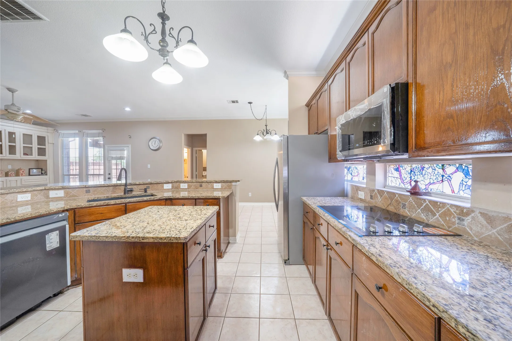 Single Family Residence For Sale in Dallas County , 202 Brittany Drive, Coppell, Texas 75019, 5 Bedroom, 4 Bathroom, 2 Garage spaces, 4,136 Sqft, built in 1996, mls#21273653, Real Estate Agent in Coppell, Homes For Sale in Dallas county, Homes For Sale in Coppell, Realtor in Coppell Texas, Real Estate Brokerage Independent Realty Texas, Luminita Cordes Realtor