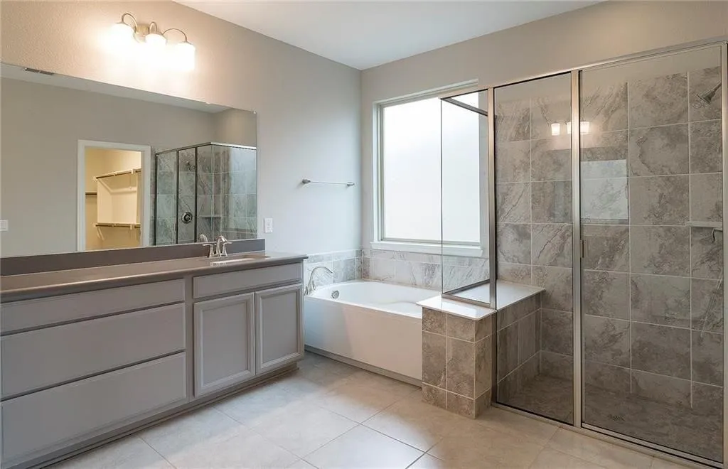 Single Family Residence For Rent in Collin County , 14946 Rosario Road, Frisco, Texas 75035, 5 Bedroom, 4 Bathroom, 2 Garage spaces, 3,667 Sqft, built in 2018, mls#21257776, Real Estate Agent in Frisco, Homes For Rent in Collin county, Homes For Rent in Frisco, Realtor in Frisco Texas, Real Estate Brokerage Independent Realty Texas, Luminita Cordes Realtor