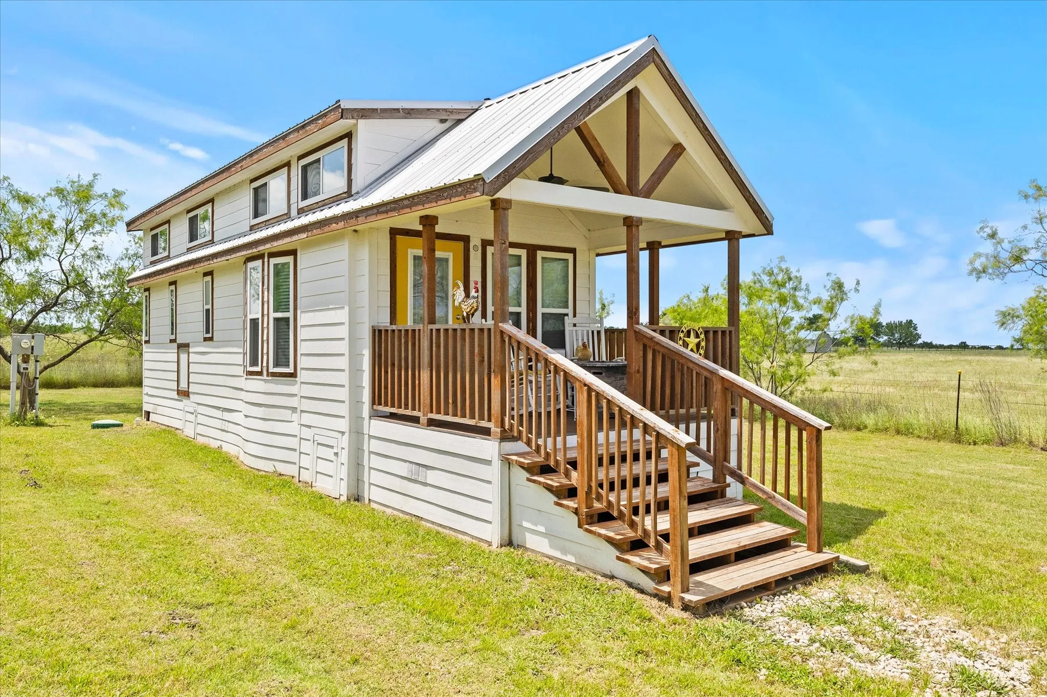 Single Family Residence For Sale in Hunt County , 5476 County Road 2646, Royse City, Texas 75189, 3 Bedroom, 2 Bathroom, 2 Garage spaces, 2,354 Sqft, built in 1999, mls#21271516, Real Estate Agent in Royse City, Homes For Sale in Hunt county, Homes For Sale in Royse City, Realtor in Royse City Texas, Real Estate Brokerage Independent Realty Texas, Luminita Cordes Realtor