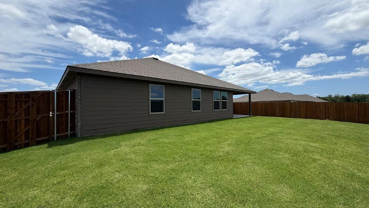 Single Family Residence For Sale in Kaufman County , 2003 Reveille Way, Terrell, Texas 75160, 4 Bedroom, 2 Bathroom, 2 Garage spaces, 2,367 Sqft, built in 2026, mls#21274233, Real Estate Agent in Terrell, Homes For Sale in Kaufman county, Homes For Sale in Terrell, Realtor in Terrell Texas, Real Estate Brokerage Independent Realty Texas, Luminita Cordes Realtor