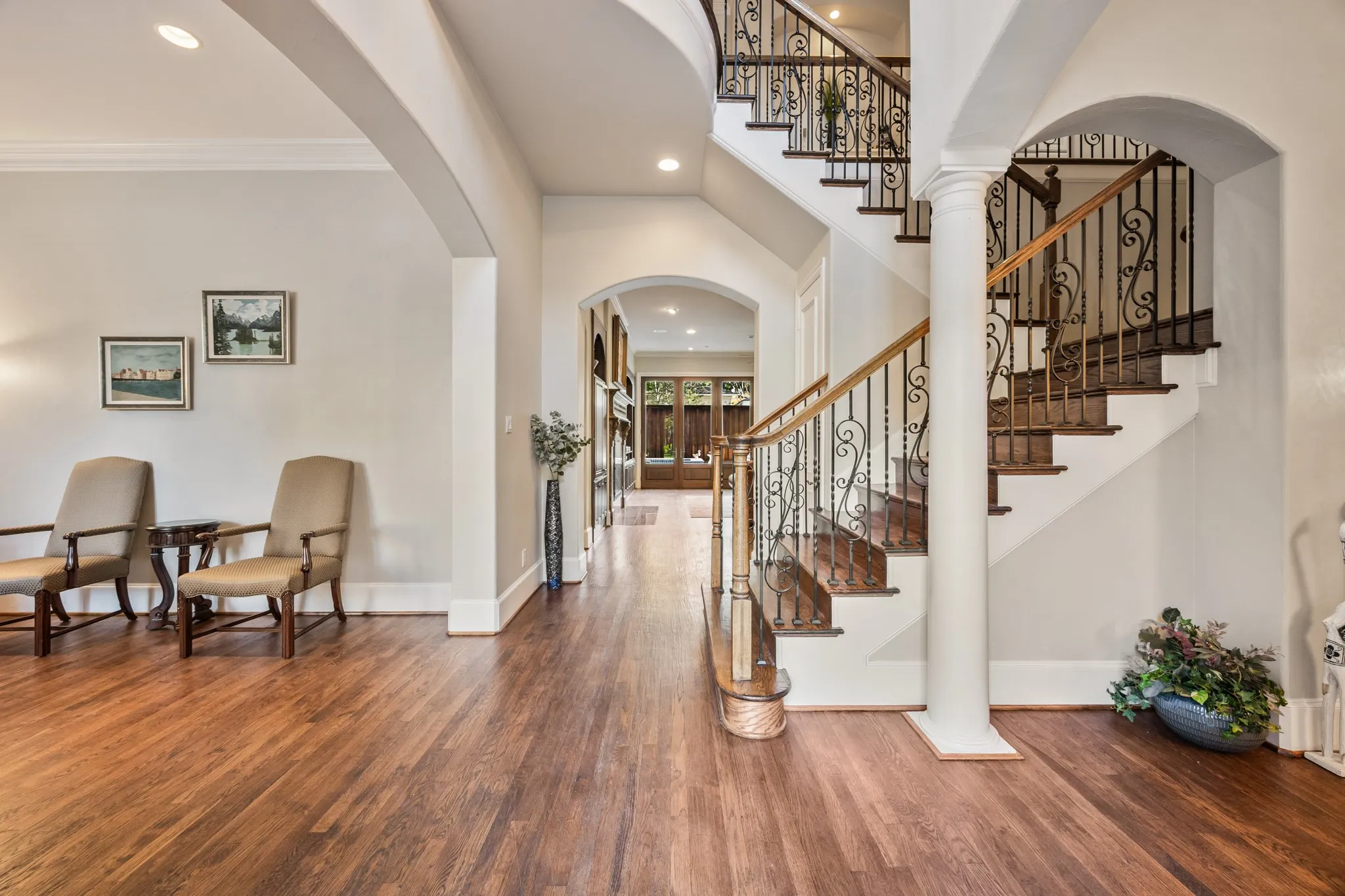 Single Family Residence For Sale in Dallas County , 7215 Centenary Avenue, Dallas, Texas 75225, 5 Bedroom, 5 Bathroom, 2 Garage spaces, 5,670 Sqft, built in 1998, mls#21272378, Real Estate Agent in Dallas, Homes For Sale in Dallas county, Homes For Sale in Dallas, Realtor in Dallas Texas, Real Estate Brokerage Independent Realty Texas, Luminita Cordes Realtor