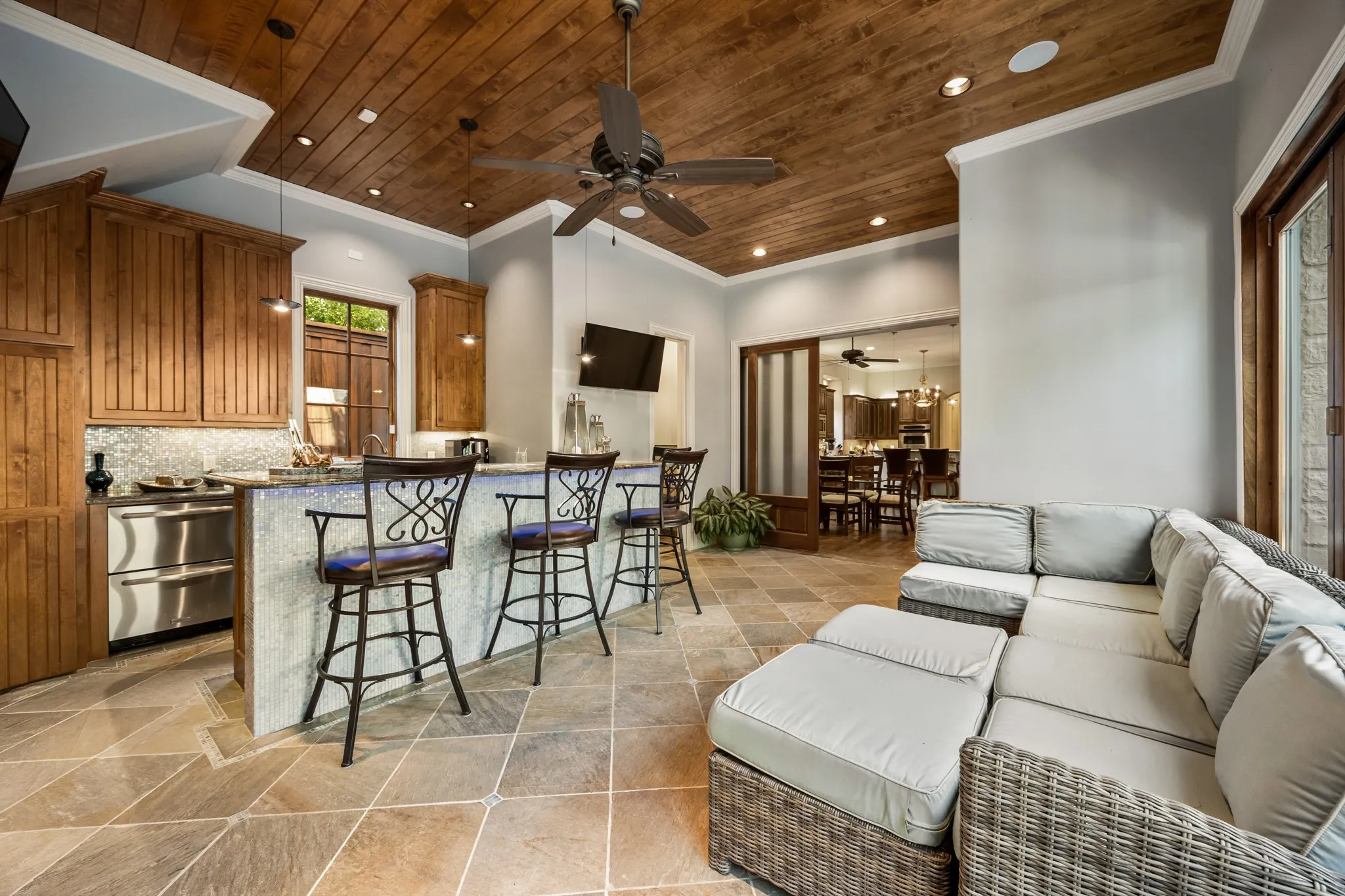 Poolside Entertaining Room
