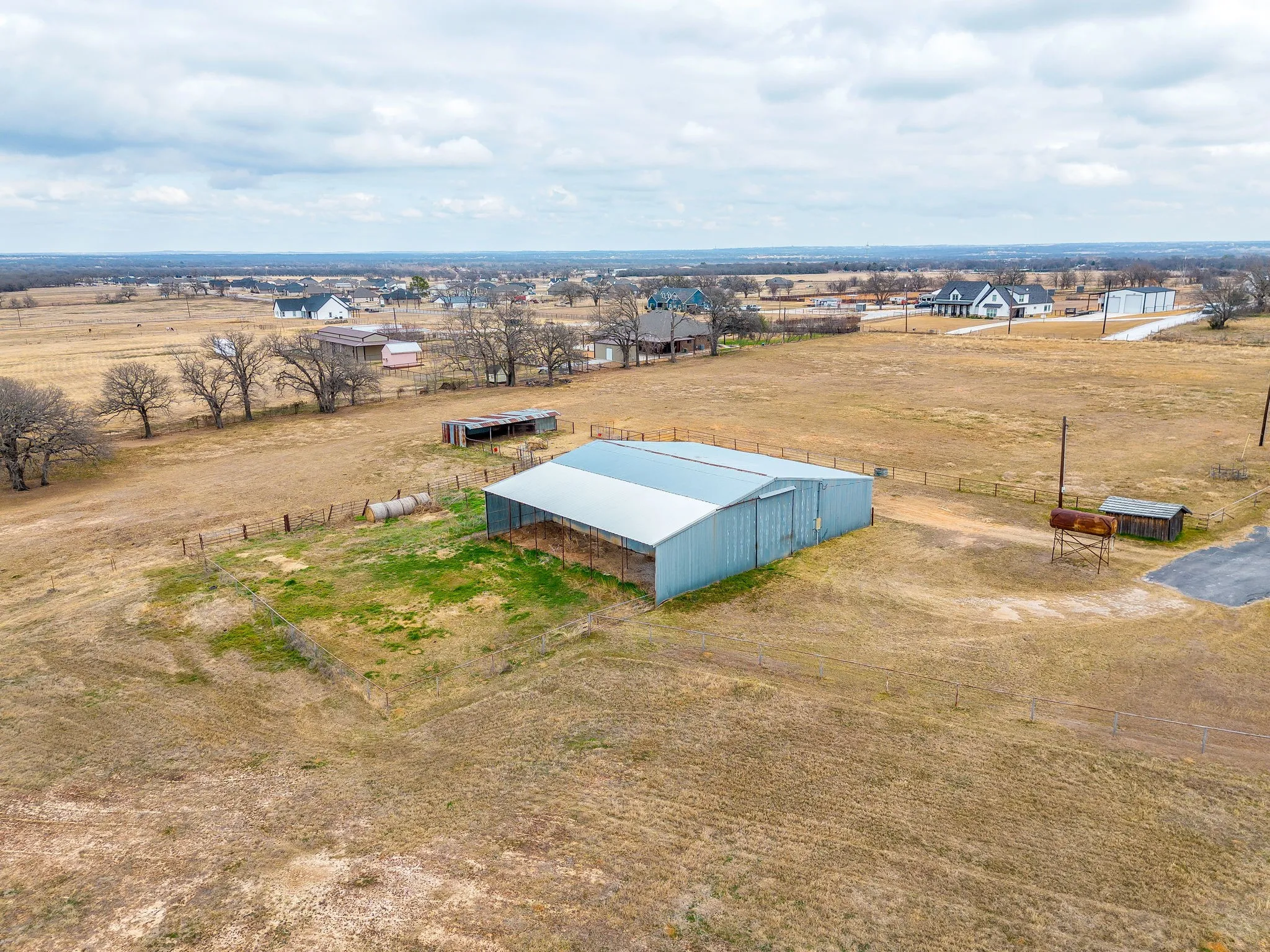 Ranch For Sale in Wise County , 938 County Road 3341, Paradise, Texas 76073, 0, 0, Garage spaces, 0 Sqft, built in 1975, Price $1,200,000, mls#21273820, Real Estate Agent in Paradise, Homes For Sale in Wise county, Homes For Sale in Paradise, Realtor in Paradise Texas, Real Estate Brokerage Independent Realty Texas, Luminita Cordes Realtor