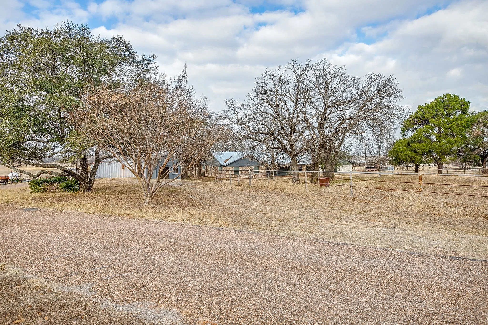 Ranch For Sale in Wise County , 938 County Road 3341, Paradise, Texas 76073, 0, 0, Garage spaces, 0 Sqft, built in 1975, Price $1,200,000, mls#21273820, Real Estate Agent in Paradise, Homes For Sale in Wise county, Homes For Sale in Paradise, Realtor in Paradise Texas, Real Estate Brokerage Independent Realty Texas, Luminita Cordes Realtor