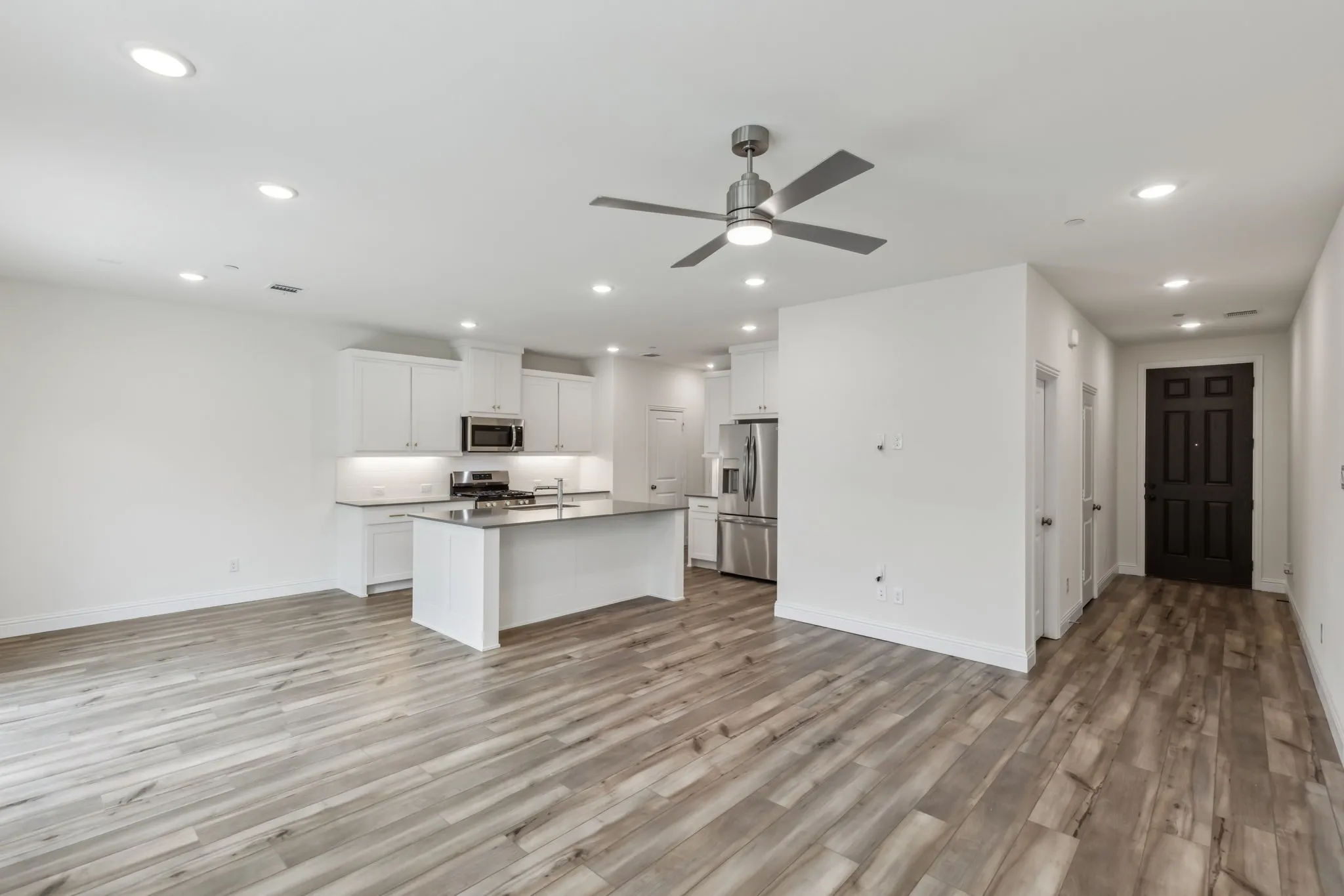 Townhouse For Rent in Dallas County , 3705 Pierce Lane, Grand Prairie, Texas 75052, 3 Bedrooms, 3 Bathrooms, 2 Garage spaces, 1,819 Sqft, built in 2024, Price $3,000, mls#21271119, Real Estate Agent in Grand Prairie, Homes For Rent in Dallas county, Homes For Rent in Grand Prairie, Realtor in Grand Prairie Texas, Real Estate Brokerage Independent Realty Texas, Luminita Cordes Realtor