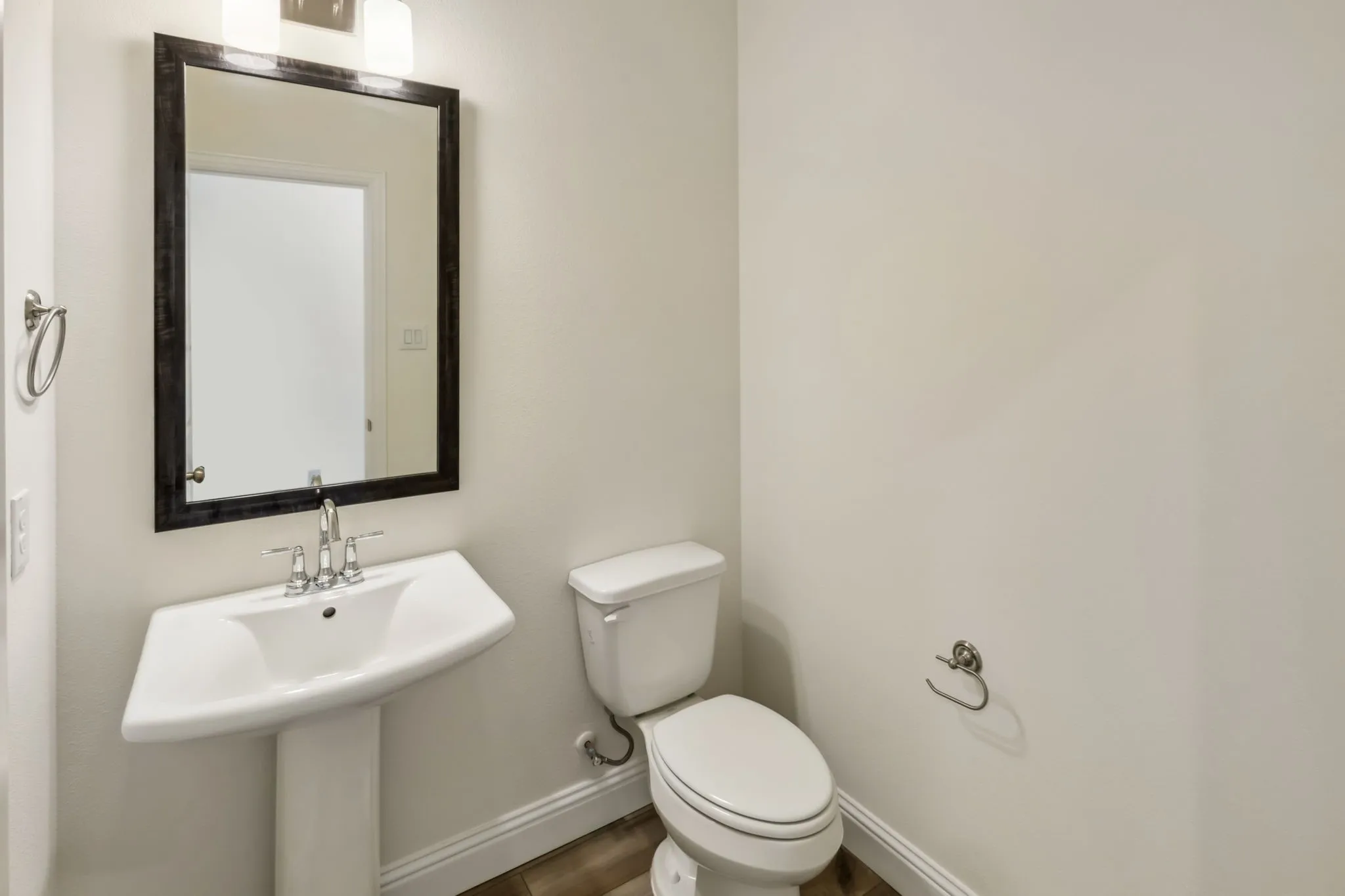 Townhouse For Rent in Dallas County , 3705 Pierce Lane, Grand Prairie, Texas 75052, 3 Bedrooms, 3 Bathrooms, 2 Garage spaces, 1,819 Sqft, built in 2024, Price $3,000, mls#21271119, Real Estate Agent in Grand Prairie, Homes For Rent in Dallas county, Homes For Rent in Grand Prairie, Realtor in Grand Prairie Texas, Real Estate Brokerage Independent Realty Texas, Luminita Cordes Realtor