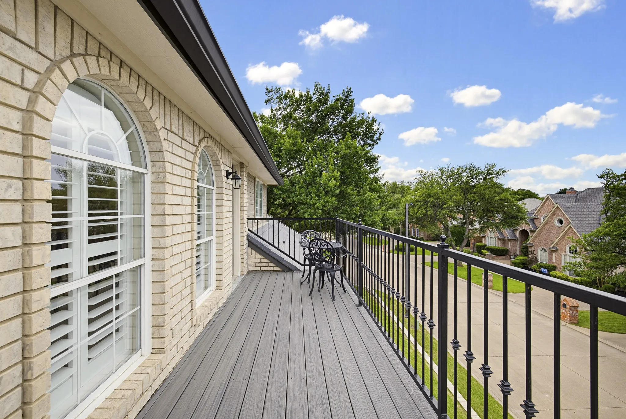 Single Family Residence For Sale in Tarrant County , 6524 Shoal Creek Road, Fort Worth, Texas 76132, 3 Bedrooms, 3 Bathrooms, 3 Garage spaces, 3,008 Sqft, built in 1994, Price $975,000, mls#21271057, Real Estate Agent in Fort Worth, Homes For Sale in Tarrant county, Homes For Sale in Fort Worth, Realtor in Fort Worth Texas, Real Estate Brokerage Independent Realty Texas, Luminita Cordes Realtor