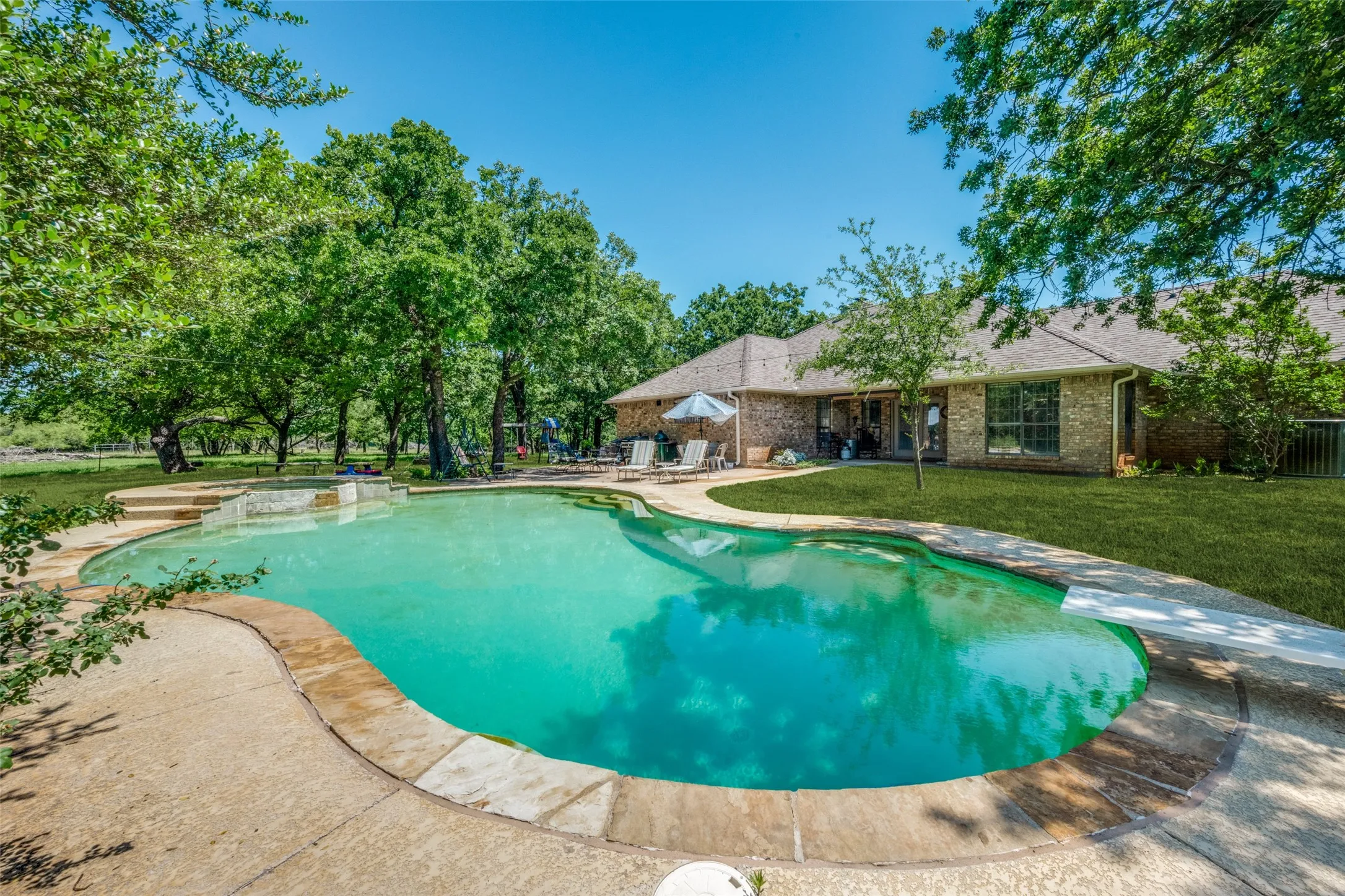 Single Family Residence For Sale in Wise County , 778 County Road 3141, Decatur, Texas 76234, 4 Bedrooms, 3 Bathrooms, 2 Garage spaces, 2,560 Sqft, built in 1993, Price $499,900, mls#21273560, Real Estate Agent in Decatur, Homes For Sale in Wise county, Homes For Sale in Decatur, Realtor in Decatur Texas, Real Estate Brokerage Independent Realty Texas, Luminita Cordes Realtor