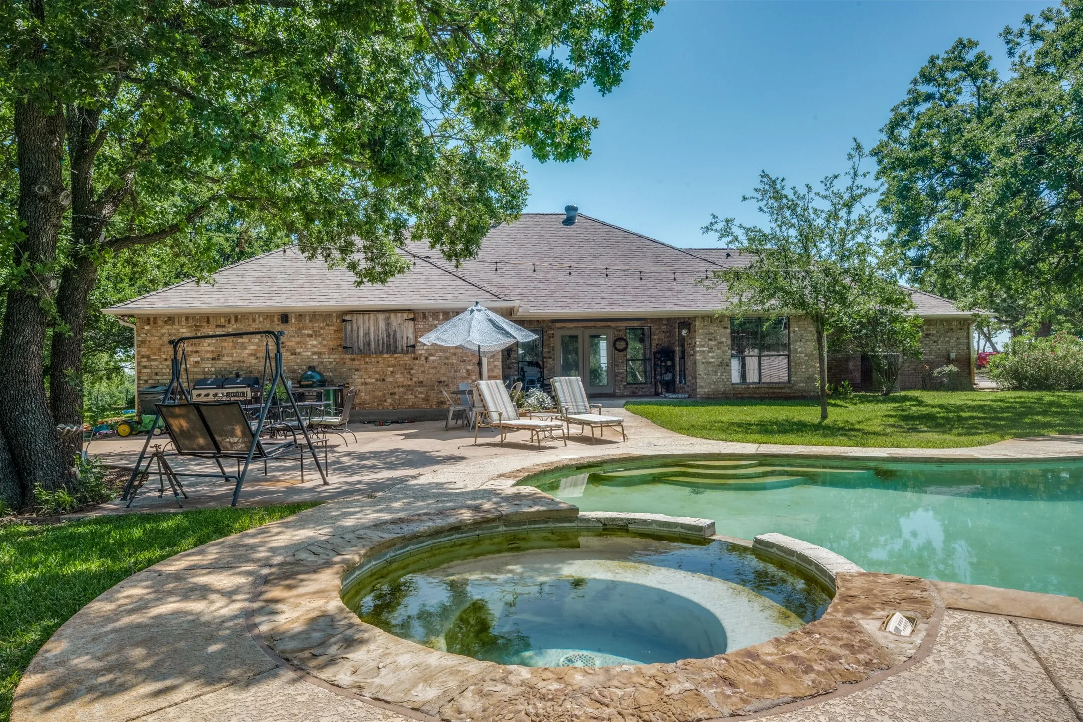 Single Family Residence For Sale in Wise County , 778 County Road 3141, Decatur, Texas 76234, 4 Bedrooms, 3 Bathrooms, 2 Garage spaces, 2,560 Sqft, built in 1993, Price $499,900, mls#21273560, Real Estate Agent in Decatur, Homes For Sale in Wise county, Homes For Sale in Decatur, Realtor in Decatur Texas, Real Estate Brokerage Independent Realty Texas, Luminita Cordes Realtor