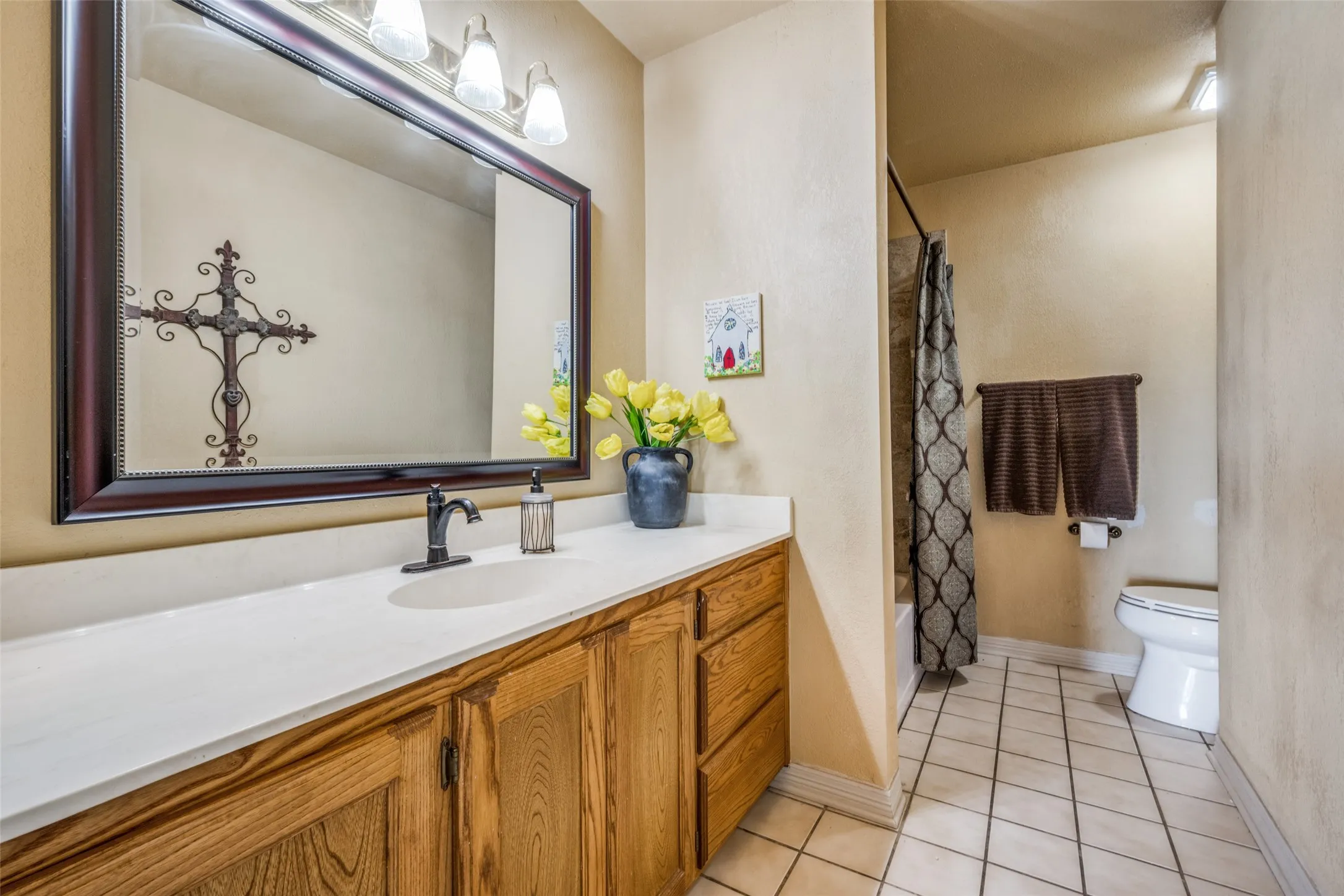 Single Family Residence For Sale in Wise County , 778 County Road 3141, Decatur, Texas 76234, 4 Bedrooms, 3 Bathrooms, 2 Garage spaces, 2,560 Sqft, built in 1993, Price $499,900, mls#21273560, Real Estate Agent in Decatur, Homes For Sale in Wise county, Homes For Sale in Decatur, Realtor in Decatur Texas, Real Estate Brokerage Independent Realty Texas, Luminita Cordes Realtor
