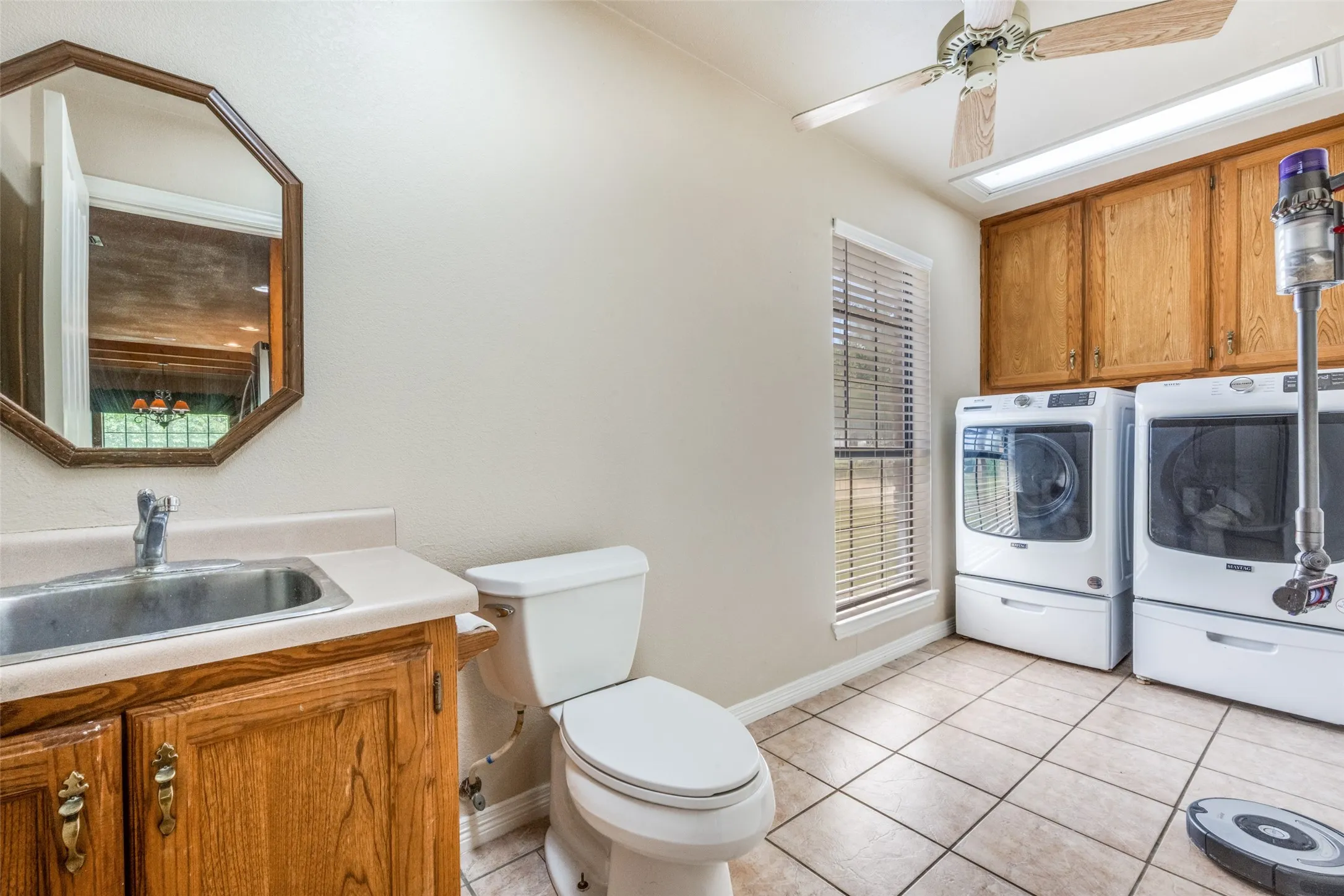Single Family Residence For Sale in Wise County , 778 County Road 3141, Decatur, Texas 76234, 4 Bedrooms, 3 Bathrooms, 2 Garage spaces, 2,560 Sqft, built in 1993, Price $499,900, mls#21273560, Real Estate Agent in Decatur, Homes For Sale in Wise county, Homes For Sale in Decatur, Realtor in Decatur Texas, Real Estate Brokerage Independent Realty Texas, Luminita Cordes Realtor
