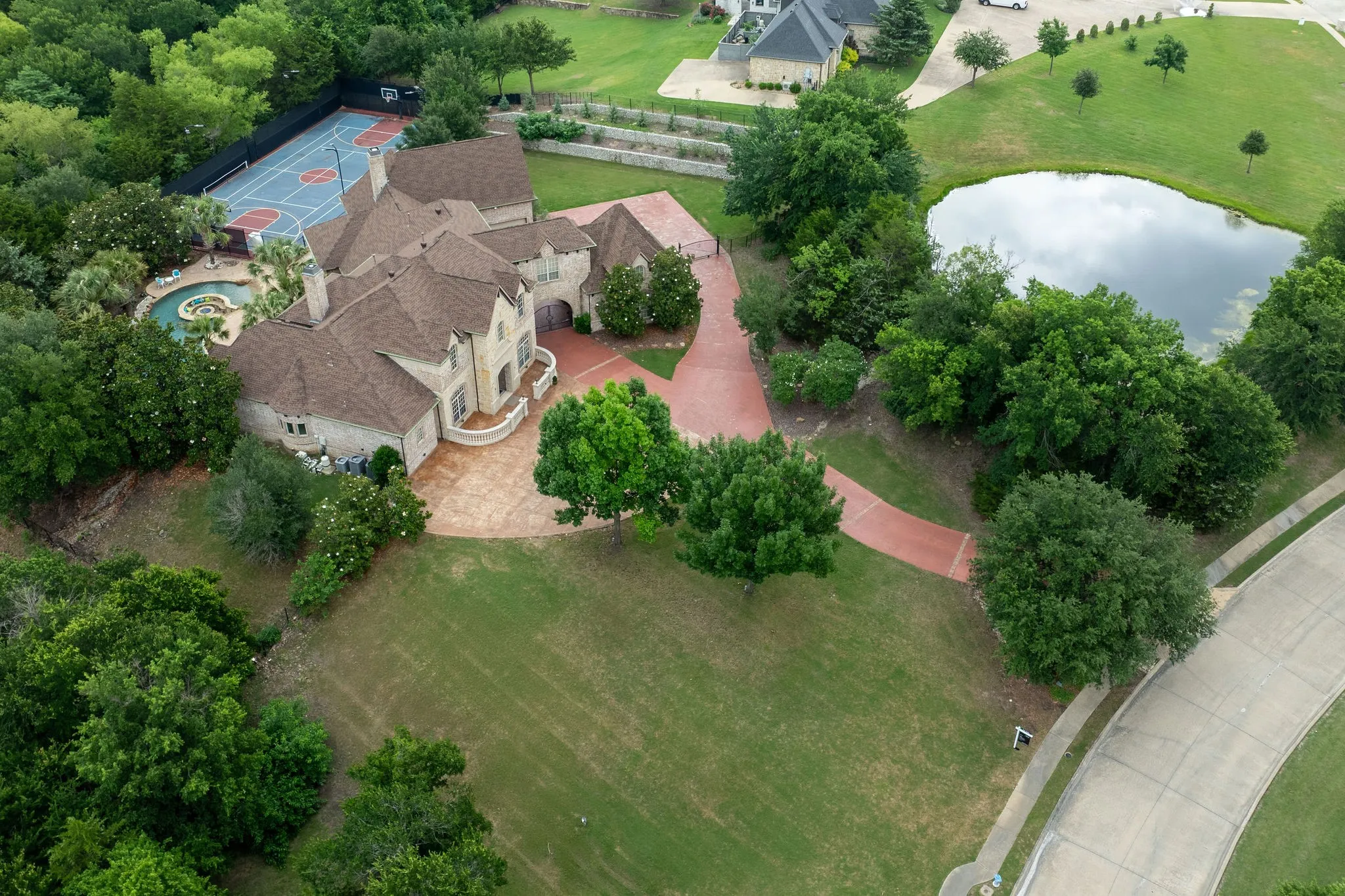 Single Family Residence For Sale in Rockwall County , 1709 Bison Meadow Lane, Heath, Texas 75032, 6 Bedroom, 6 Bathroom, 4 Garage spaces, 7,038 Sqft, built in 2005, Price $2,649,500, mls#21272318, Real Estate Agent in Heath, Homes For Sale in Rockwall county, Homes For Sale in Heath, Realtor in Heath Texas, Real Estate Brokerage Independent Realty Texas, Luminita Cordes Realtor