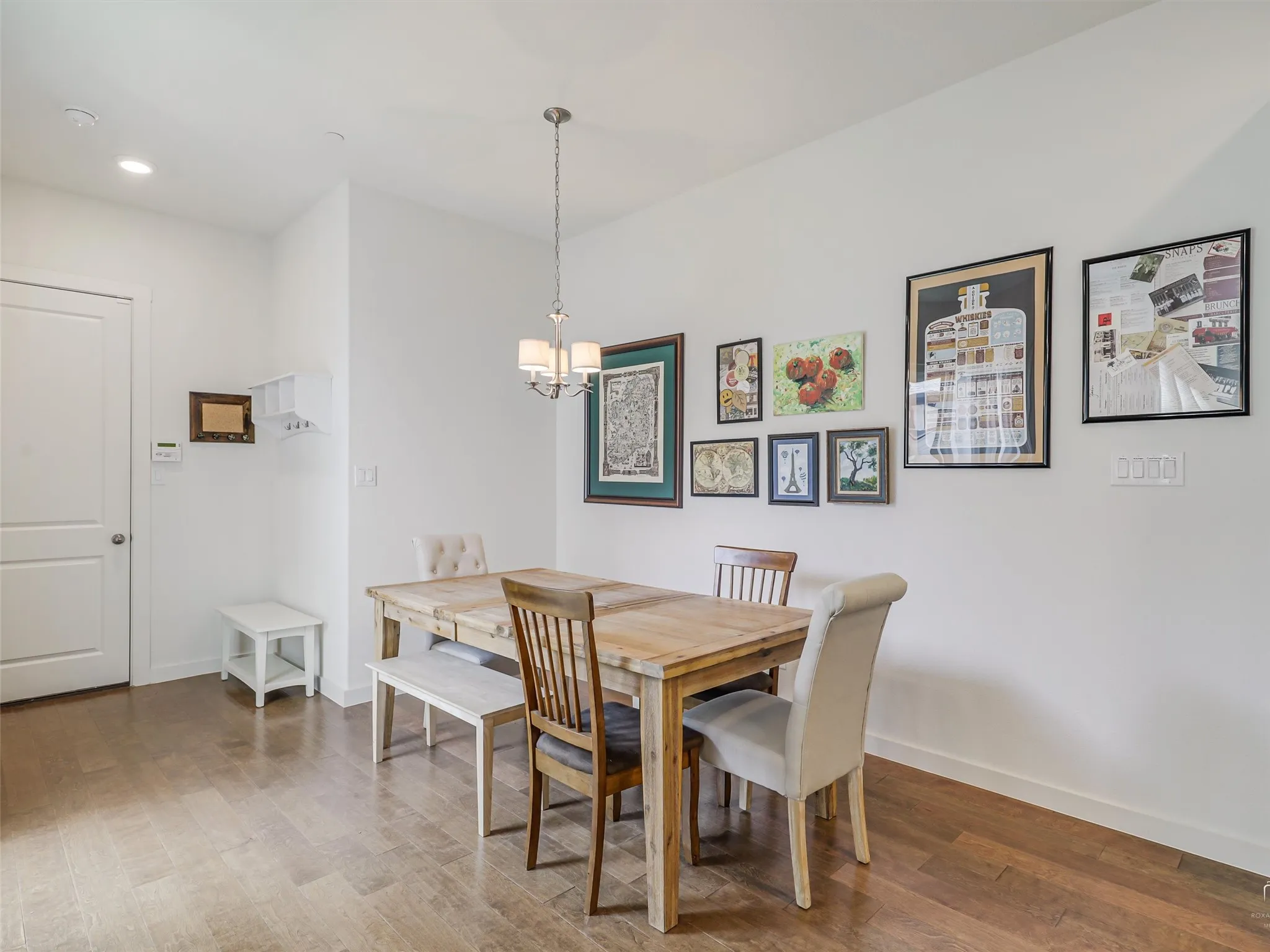 Townhouse For Sale in Denton County , 3965 Cotton Gin Road, Frisco, Texas 75034, 2 Bedroom, 3 Bathroom, 2 Garage spaces, 2,038 Sqft, built in 2018, mls#21271415, Real Estate Agent in Frisco, Homes For Sale in Denton county, Homes For Sale in Frisco, Realtor in Frisco Texas, Real Estate Brokerage Independent Realty Texas, Luminita Cordes Realtor