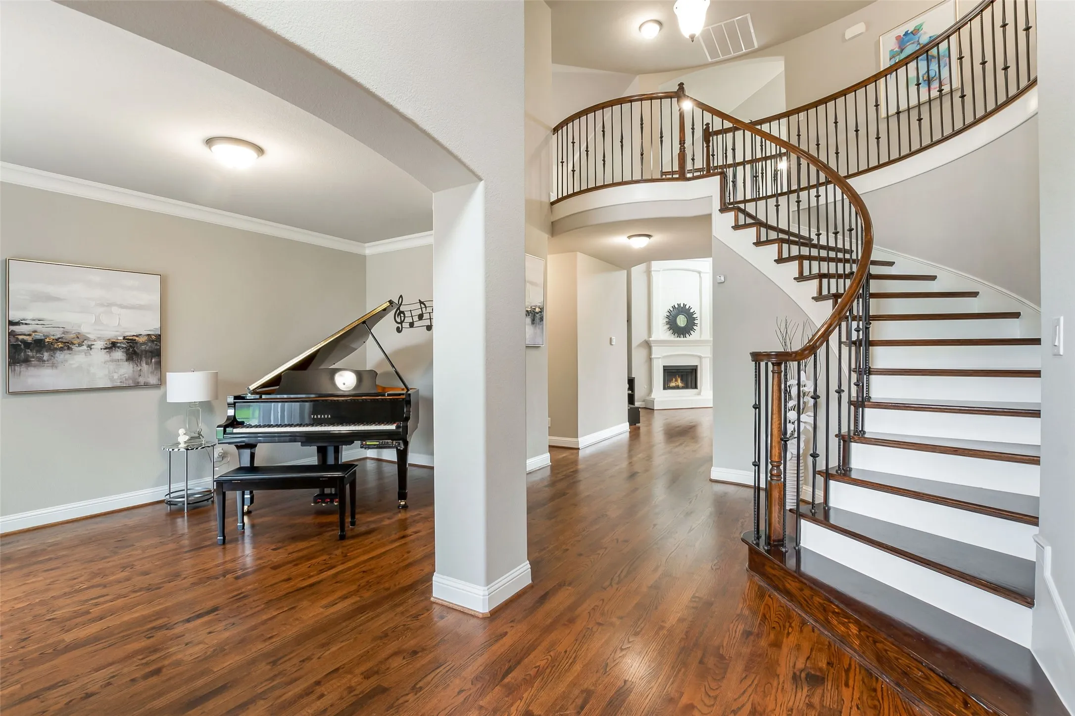 Single Family Residence For Rent in Collin County , 11422 La Salle Road, Frisco, Texas 75035, 5 Bedroom, 4 Bathroom, 3 Garage spaces, 5,059 Sqft, built in 2016, mls#21274325, Real Estate Agent in Frisco, Homes For Rent in Collin county, Homes For Rent in Frisco, Realtor in Frisco Texas, Real Estate Brokerage Independent Realty Texas, Luminita Cordes Realtor