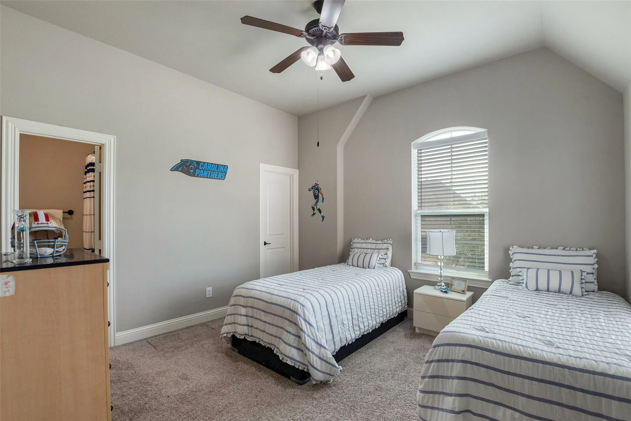 Single Family Residence For Rent in Collin County , 11422 La Salle Road, Frisco, Texas 75035, 5 Bedroom, 4 Bathroom, 3 Garage spaces, 5,059 Sqft, built in 2016, mls#21274325, Real Estate Agent in Frisco, Homes For Rent in Collin county, Homes For Rent in Frisco, Realtor in Frisco Texas, Real Estate Brokerage Independent Realty Texas, Luminita Cordes Realtor