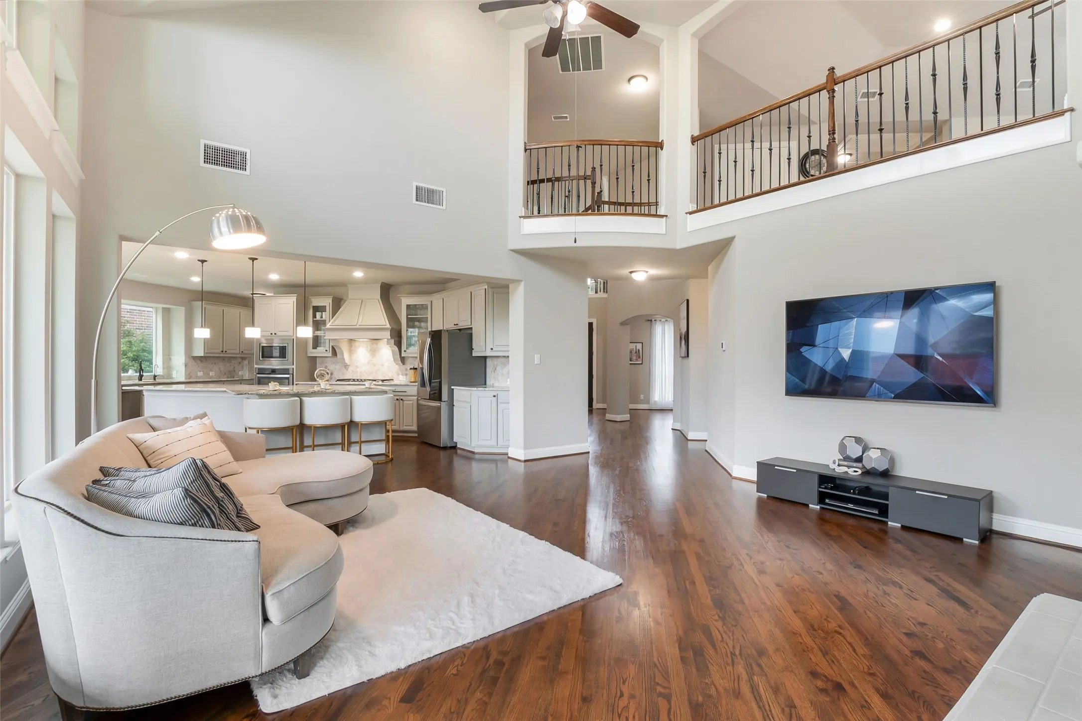Single Family Residence For Rent in Collin County , 11422 La Salle Road, Frisco, Texas 75035, 5 Bedroom, 4 Bathroom, 3 Garage spaces, 5,059 Sqft, built in 2016, mls#21274325, Real Estate Agent in Frisco, Homes For Rent in Collin county, Homes For Rent in Frisco, Realtor in Frisco Texas, Real Estate Brokerage Independent Realty Texas, Luminita Cordes Realtor