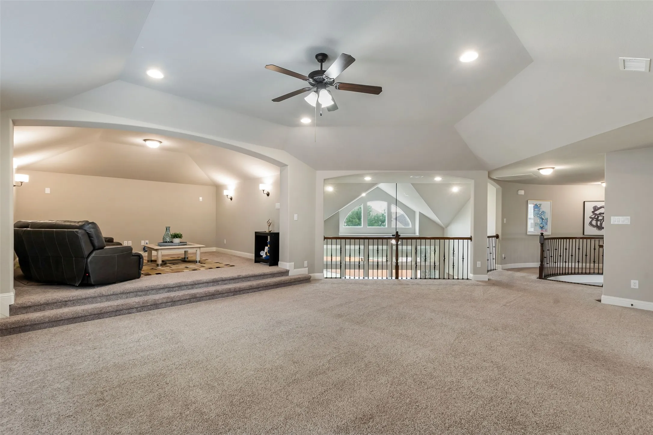 Single Family Residence For Rent in Collin County , 11422 La Salle Road, Frisco, Texas 75035, 5 Bedroom, 4 Bathroom, 3 Garage spaces, 5,059 Sqft, built in 2016, mls#21274325, Real Estate Agent in Frisco, Homes For Rent in Collin county, Homes For Rent in Frisco, Realtor in Frisco Texas, Real Estate Brokerage Independent Realty Texas, Luminita Cordes Realtor