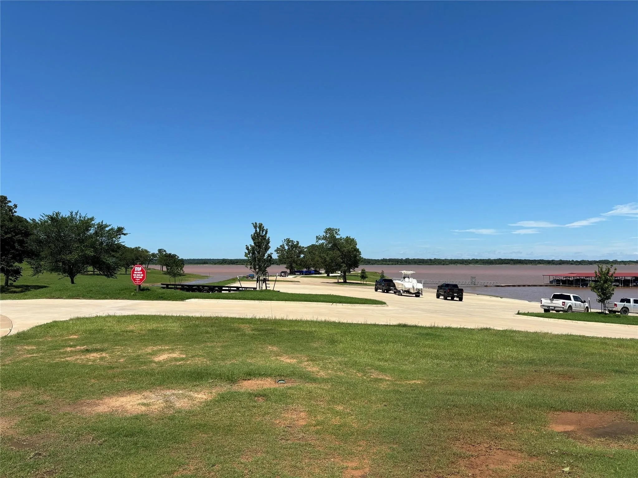 Unimproved Land For Sale in Grayson County , 104 Meridian Lane, Gordonville, Texas 76245, 0, 0, Garage spaces, 0 Sqft, built in 0, Price $37,000, mls#21274342, Real Estate Agent in Gordonville, Homes For Sale in Grayson county, Homes For Sale in Gordonville, Realtor in Gordonville Texas, Real Estate Brokerage Independent Realty Texas, Luminita Cordes Realtor