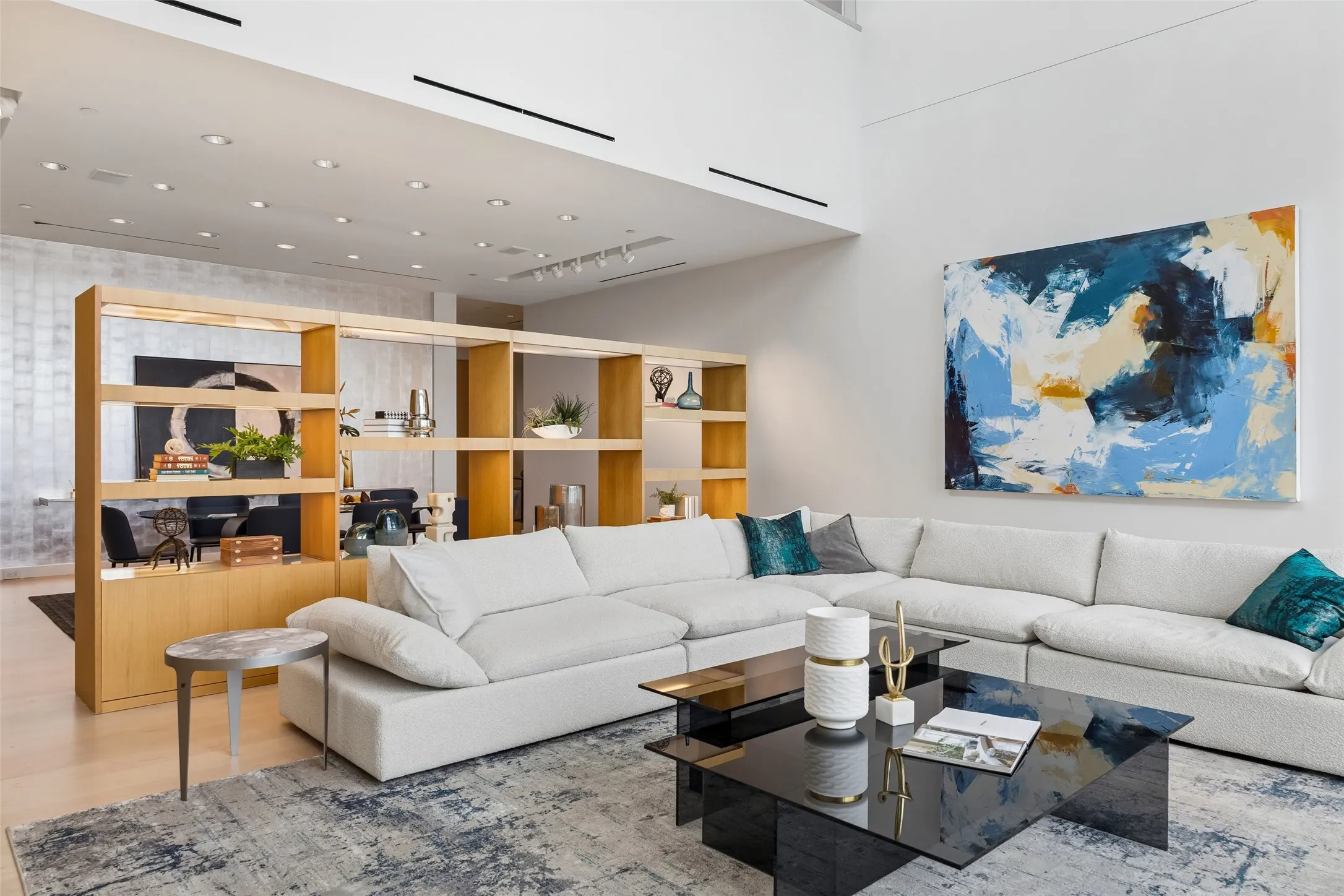 Condominium For Sale in Dallas County , 1717 Arts Plaza 2309, Dallas, Texas 75201, 3 Bedroom, 4 Bathroom, 3 Garage spaces, 4,839 Sqft, built in 2005, mls#21274073, Real Estate Agent in Dallas, Homes For Sale in Dallas county, Homes For Sale in Dallas, Realtor in Dallas Texas, Real Estate Brokerage Independent Realty Texas, Luminita Cordes Realtor