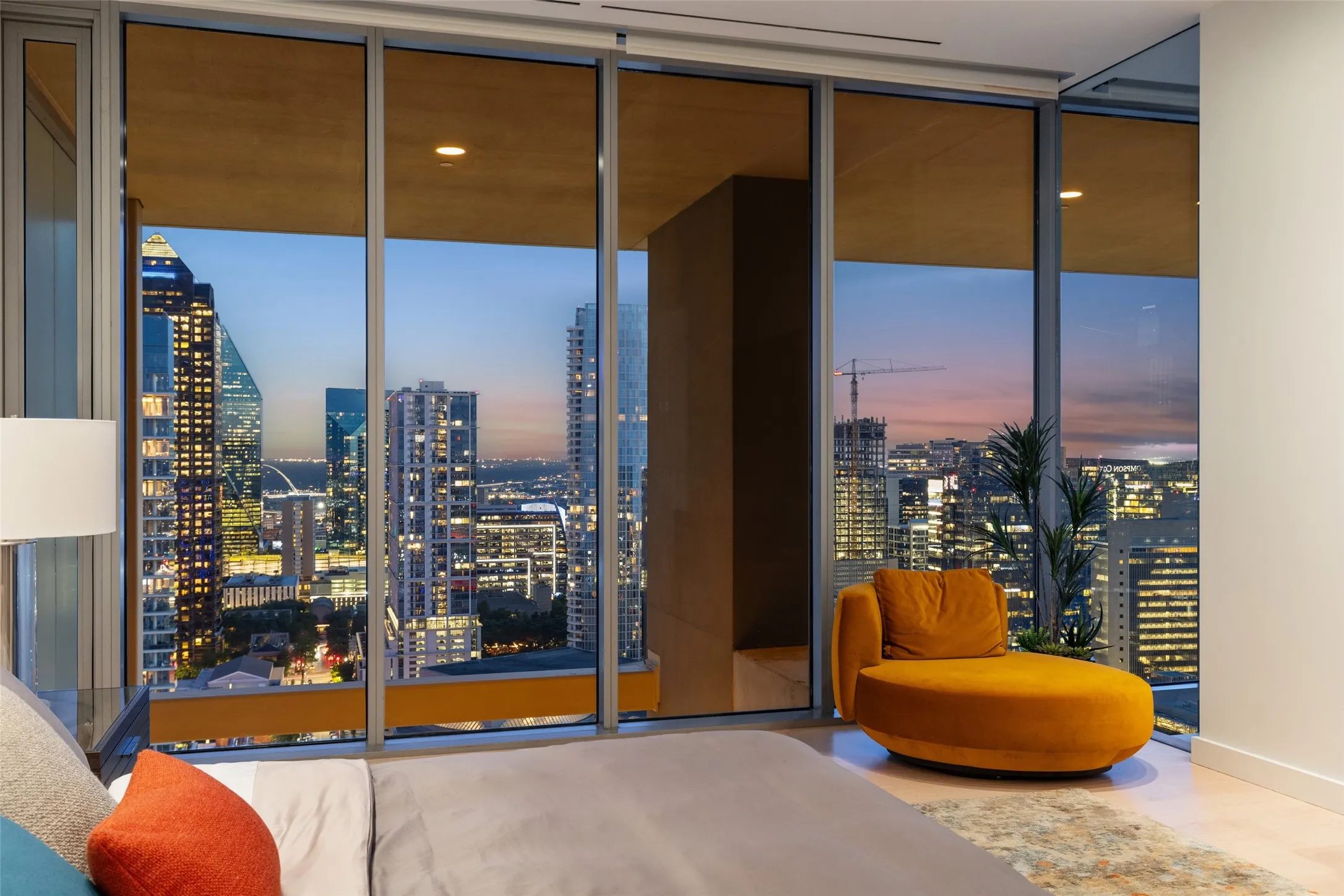 Condominium For Sale in Dallas County , 1717 Arts Plaza 2309, Dallas, Texas 75201, 3 Bedroom, 4 Bathroom, 3 Garage spaces, 4,839 Sqft, built in 2005, mls#21274073, Real Estate Agent in Dallas, Homes For Sale in Dallas county, Homes For Sale in Dallas, Realtor in Dallas Texas, Real Estate Brokerage Independent Realty Texas, Luminita Cordes Realtor