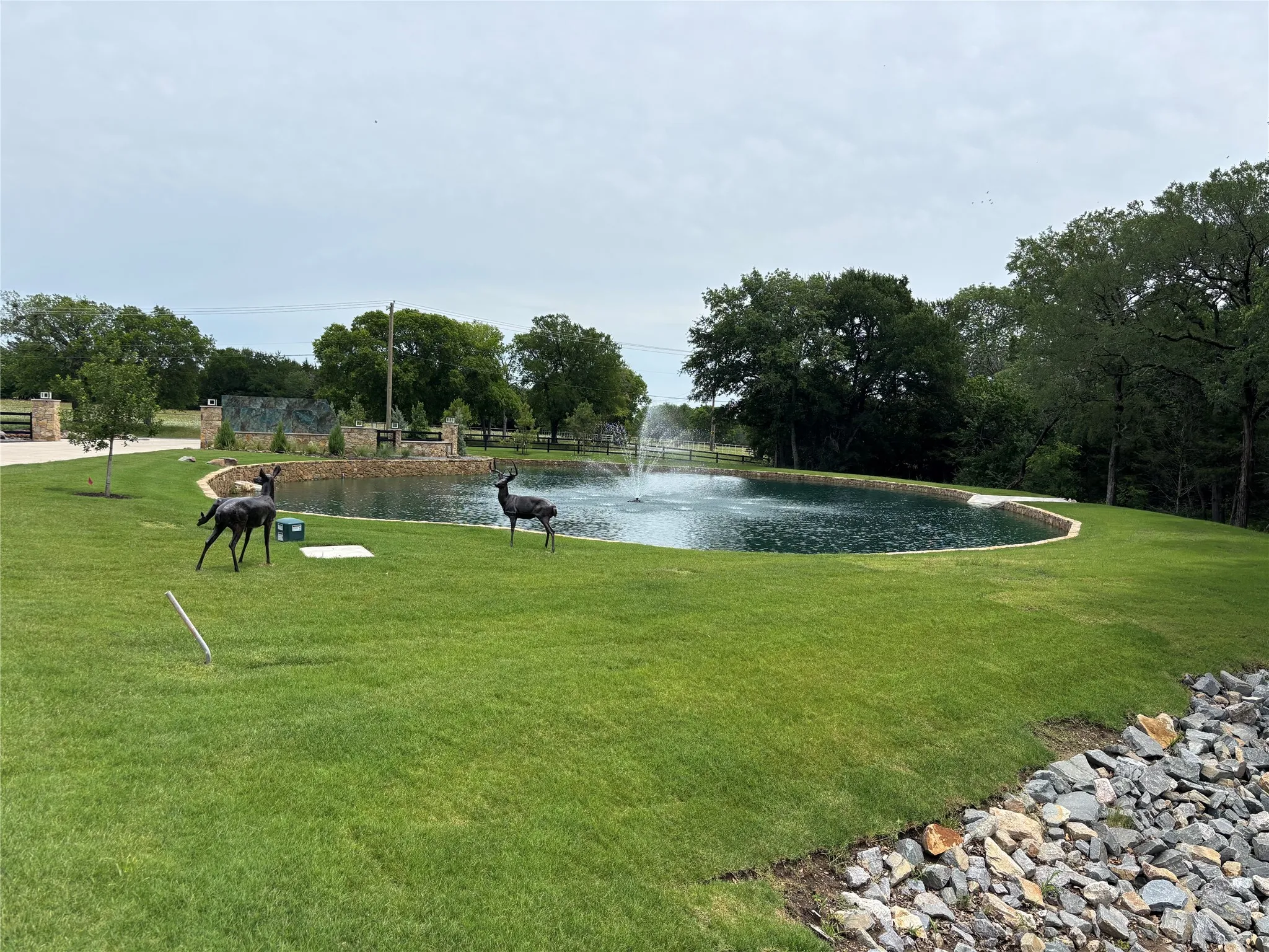 Unimproved Land For Sale in Grayson County , Lot 42 White Tail Way Road, Pottsboro, Texas 75076, 0, 0, Garage spaces, 0 Sqft, built in 0, Price $199,900, mls#21274123, Real Estate Agent in Pottsboro, Homes For Sale in Grayson county, Homes For Sale in Pottsboro, Realtor in Pottsboro Texas, Real Estate Brokerage Independent Realty Texas, Luminita Cordes Realtor