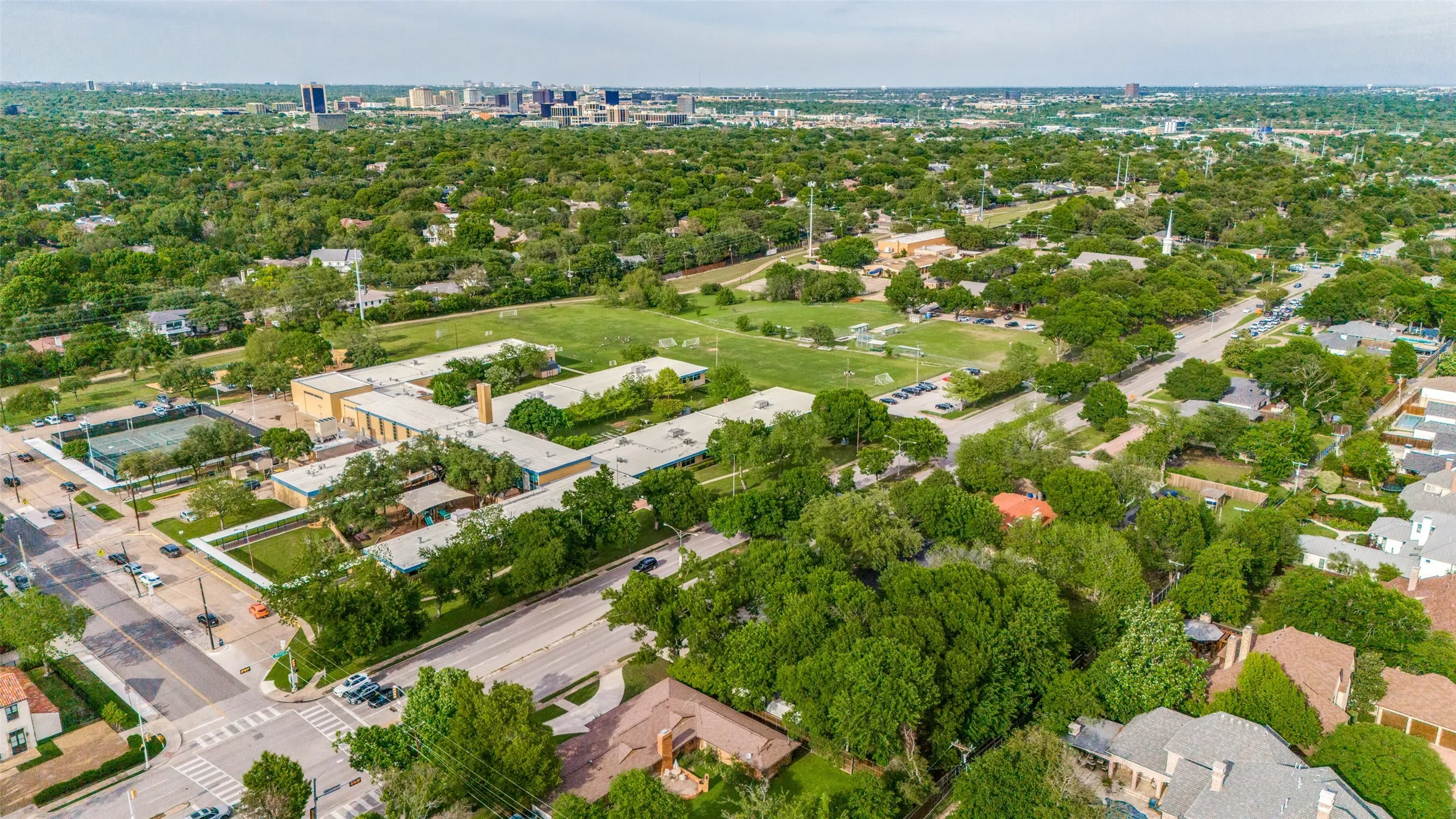 Improved Land For Sale in Dallas County , 6514 Royal Lane, Dallas, Texas 75230, 0, 0, Garage spaces, 0 Sqft, built in 1954, Price $780,000, mls#21274389, Real Estate Agent in Dallas, Homes For Sale in Dallas county, Homes For Sale in Dallas, Realtor in Dallas Texas, Real Estate Brokerage Independent Realty Texas, Luminita Cordes Realtor