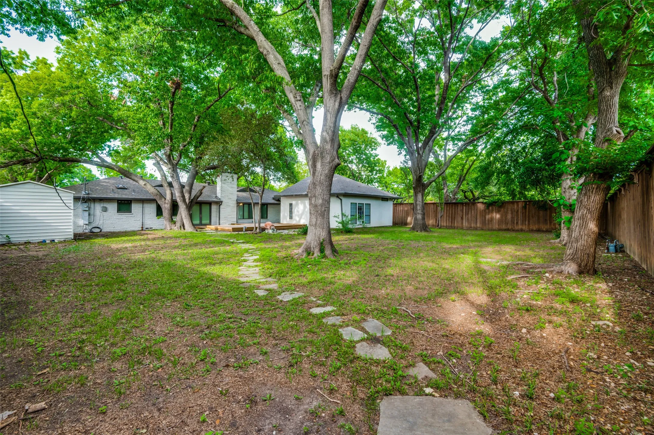 Improved Land For Sale in Dallas County , 6514 Royal Lane, Dallas, Texas 75230, 0, 0, Garage spaces, 0 Sqft, built in 1954, Price $780,000, mls#21274389, Real Estate Agent in Dallas, Homes For Sale in Dallas county, Homes For Sale in Dallas, Realtor in Dallas Texas, Real Estate Brokerage Independent Realty Texas, Luminita Cordes Realtor