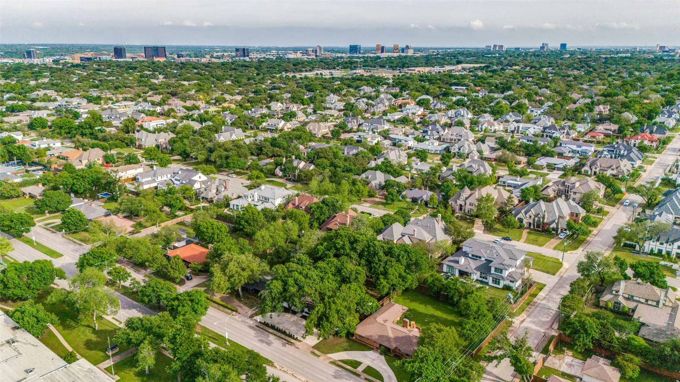 Improved Land For Sale in Dallas County , 6514 Royal Lane, Dallas, Texas 75230, 0, 0, Garage spaces, 0 Sqft, built in 1954, Price $780,000, mls#21274389, Real Estate Agent in Dallas, Homes For Sale in Dallas county, Homes For Sale in Dallas, Realtor in Dallas Texas, Real Estate Brokerage Independent Realty Texas, Luminita Cordes Realtor