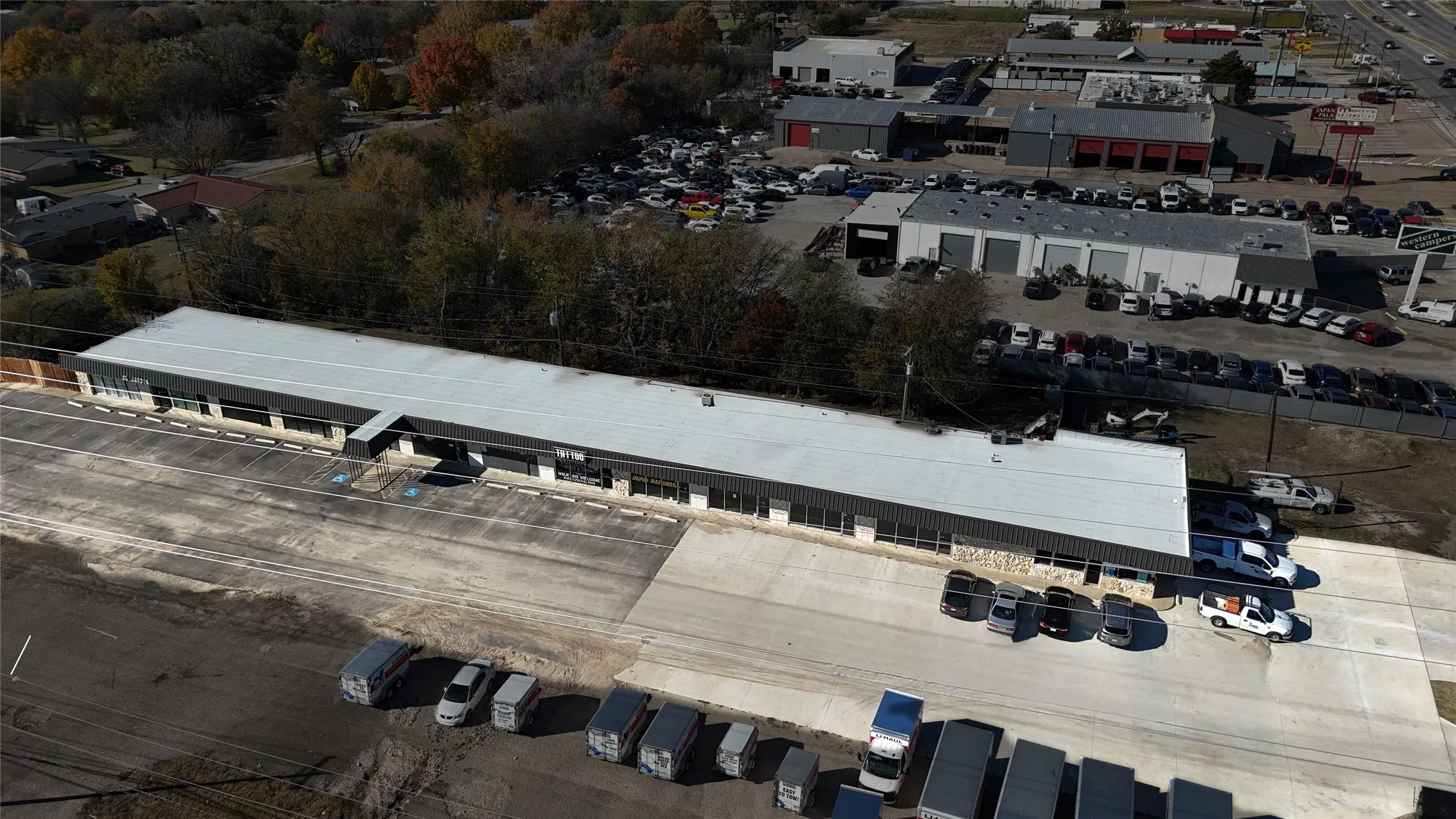Retail For Rent in Tarrant County , 8331 Camp Bowie West 8335, Fort Worth, Texas 76116, 0, 0, Garage spaces, 0 Sqft, built in 1959, Price $1,520, mls#21273969, Real Estate Agent in Fort Worth, Homes For Rent in Tarrant county, Homes For Rent in Fort Worth, Realtor in Fort Worth Texas, Real Estate Brokerage Independent Realty Texas, Luminita Cordes Realtor