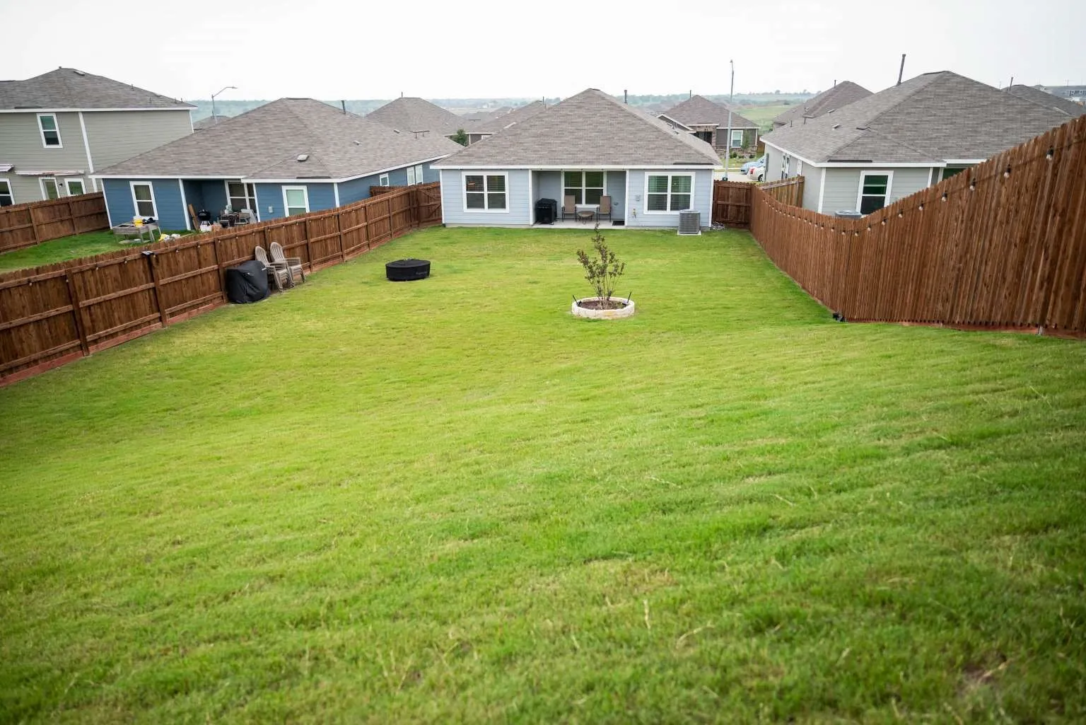Single Family Residence For Sale in Tarrant County , 10845 Bass Creek Trail, Fort Worth, Texas 76108, 3 Bedrooms, 2 Bathrooms, 2 Garage spaces, 1,326 Sqft, built in 2023, Price $315,000, mls#21274423, Real Estate Agent in Fort Worth, Homes For Sale in Tarrant county, Homes For Sale in Fort Worth, Realtor in Fort Worth Texas, Real Estate Brokerage Independent Realty Texas, Luminita Cordes Realtor