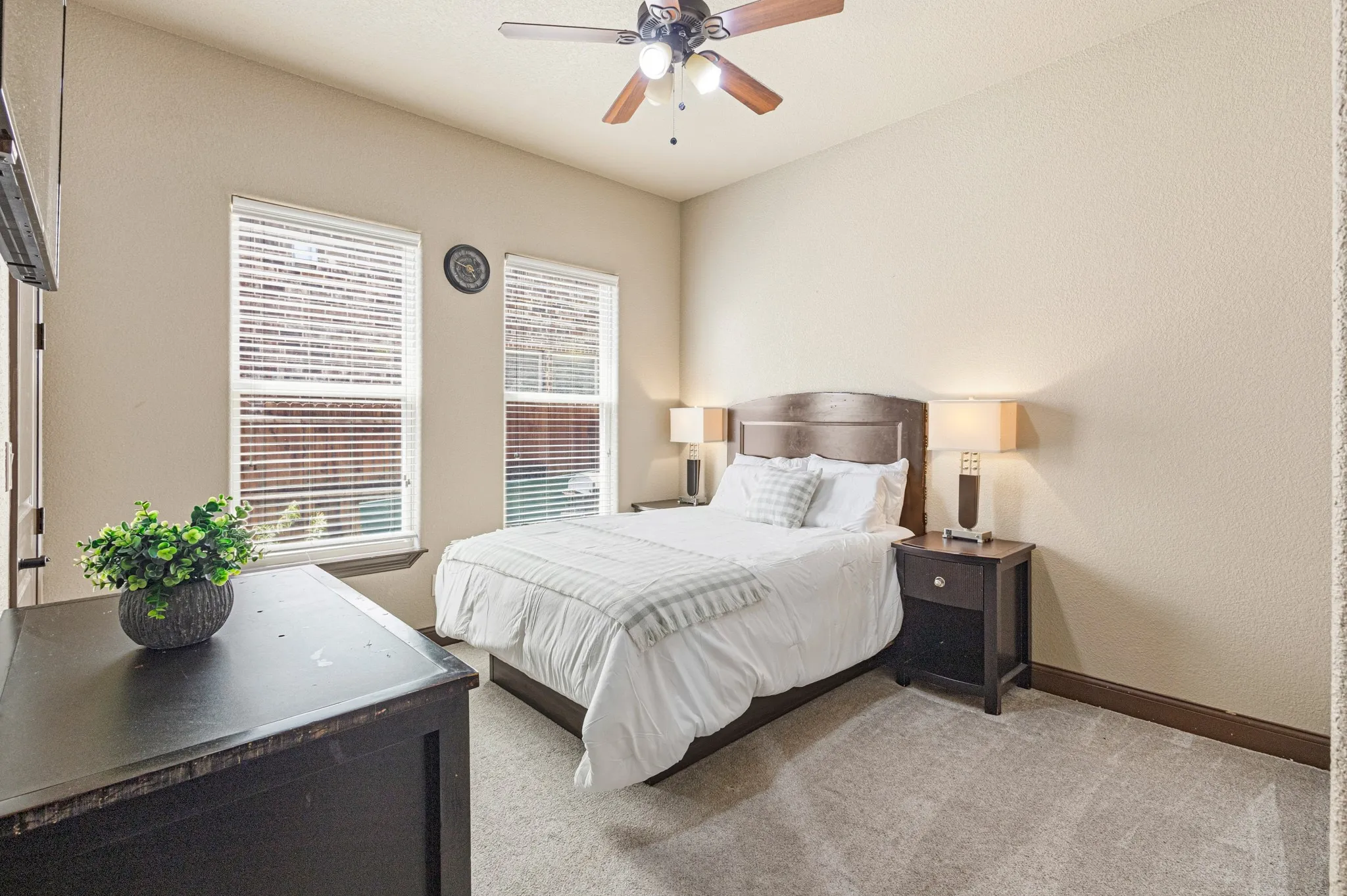 Single Family Residence For Sale in Collin County , 3512 Harlan Drive, Sachse, Texas 75048, 5 Bedroom, 4 Bathroom, 3 Garage spaces, 4,128 Sqft, built in 2018, mls#21273836, Real Estate Agent in Sachse, Homes For Sale in Collin county, Homes For Sale in Sachse, Realtor in Sachse Texas, Real Estate Brokerage Independent Realty Texas, Luminita Cordes Realtor