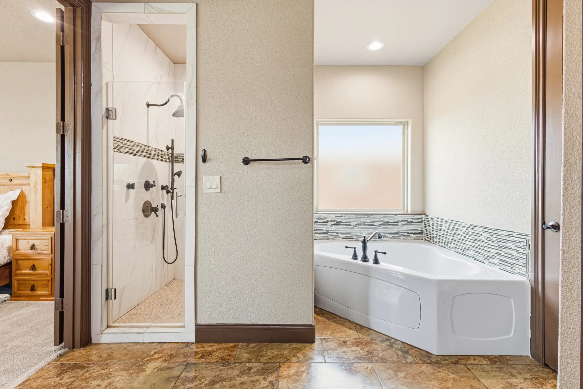 Single Family Residence For Sale in Collin County , 3512 Harlan Drive, Sachse, Texas 75048, 5 Bedroom, 4 Bathroom, 3 Garage spaces, 4,128 Sqft, built in 2018, mls#21273836, Real Estate Agent in Sachse, Homes For Sale in Collin county, Homes For Sale in Sachse, Realtor in Sachse Texas, Real Estate Brokerage Independent Realty Texas, Luminita Cordes Realtor