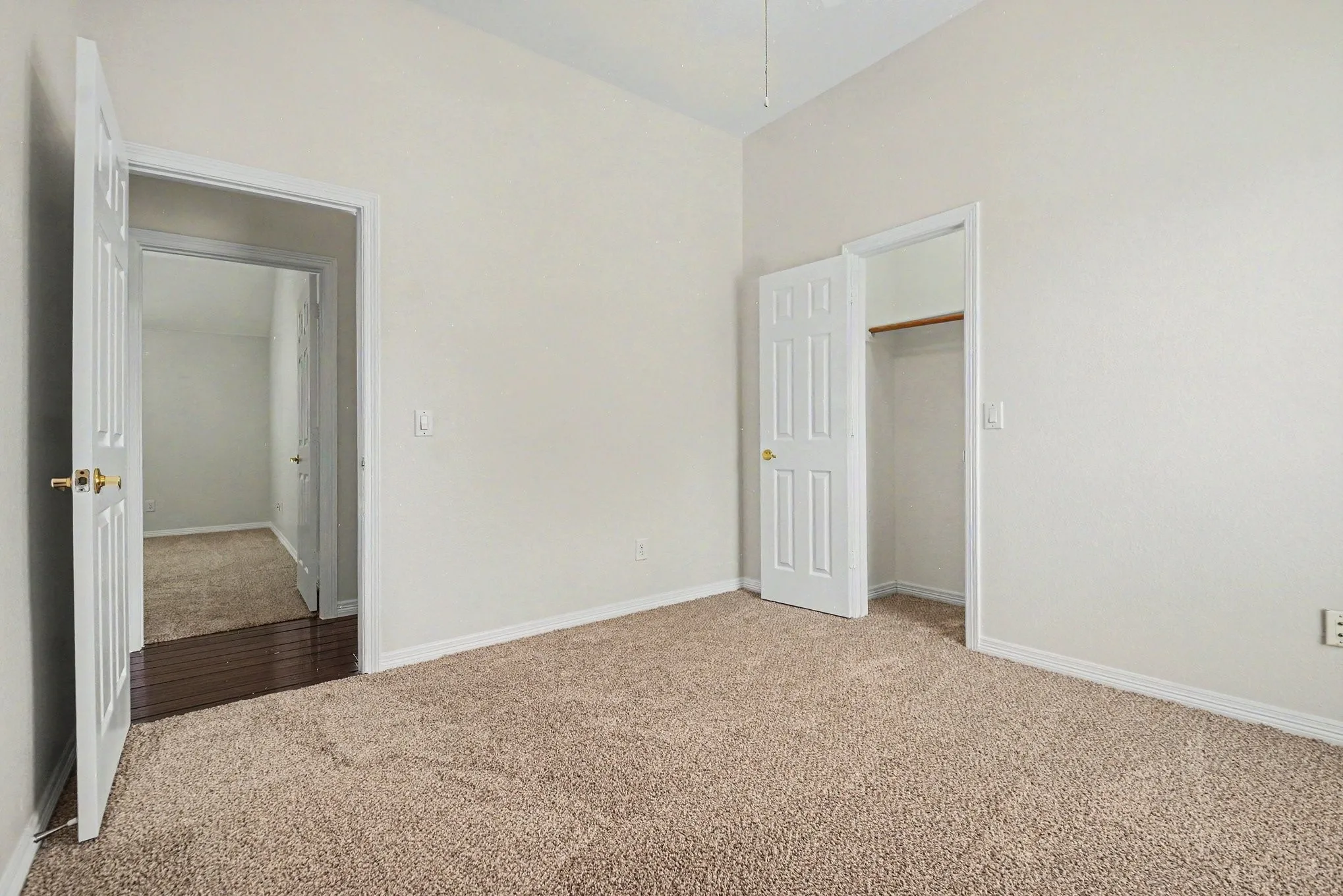 Single Family Residence For Sale in Collin County , 7633 Brownley Place, Plano, Texas 75025, 4 Bedroom, 3 Bathroom, 2 Garage spaces, 2,678 Sqft, built in 1993, mls#21273704, Real Estate Agent in Plano, Homes For Sale in Collin county, Homes For Sale in Plano, Realtor in Plano Texas, Real Estate Brokerage Independent Realty Texas, Luminita Cordes Realtor