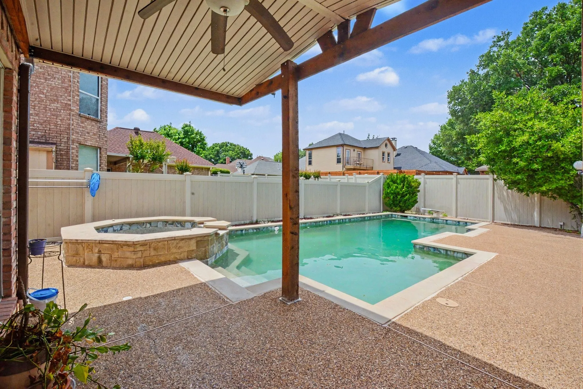 Single Family Residence For Sale in Collin County , 7633 Brownley Place, Plano, Texas 75025, 4 Bedroom, 3 Bathroom, 2 Garage spaces, 2,678 Sqft, built in 1993, mls#21273704, Real Estate Agent in Plano, Homes For Sale in Collin county, Homes For Sale in Plano, Realtor in Plano Texas, Real Estate Brokerage Independent Realty Texas, Luminita Cordes Realtor