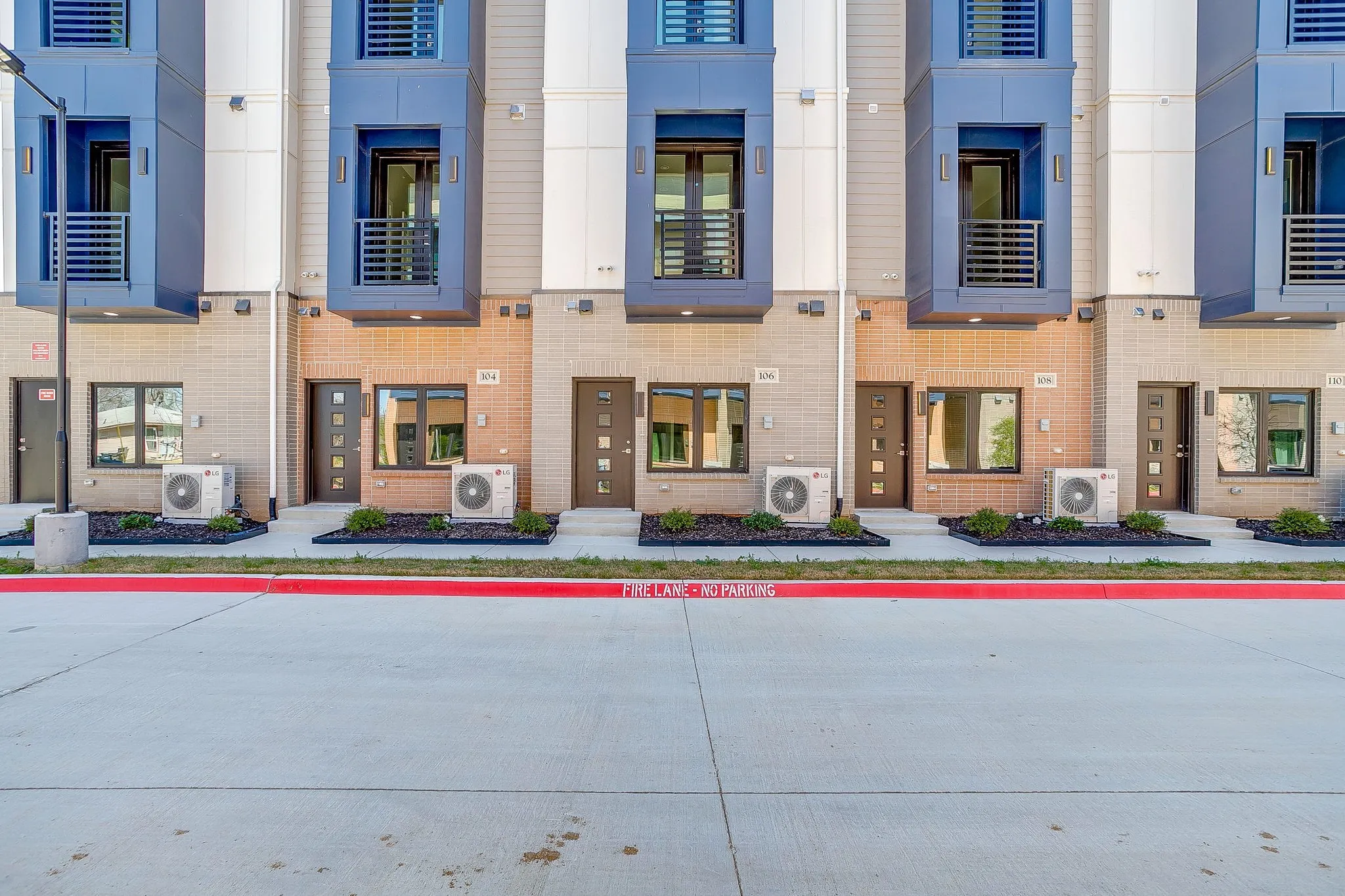 Apartment For Sale in Tarrant County , 115 Merritt Street, Fort Worth, Texas 76114, 12 Bedrooms, 16 Bathrooms, Garage spaces, 8,400 Sqft, built in 2025, Price $2,500,000, mls#21268353, Real Estate Agent in Fort Worth, Homes For Sale in Tarrant county, Homes For Sale in Fort Worth, Realtor in Fort Worth Texas, Real Estate Brokerage Independent Realty Texas, Luminita Cordes Realtor