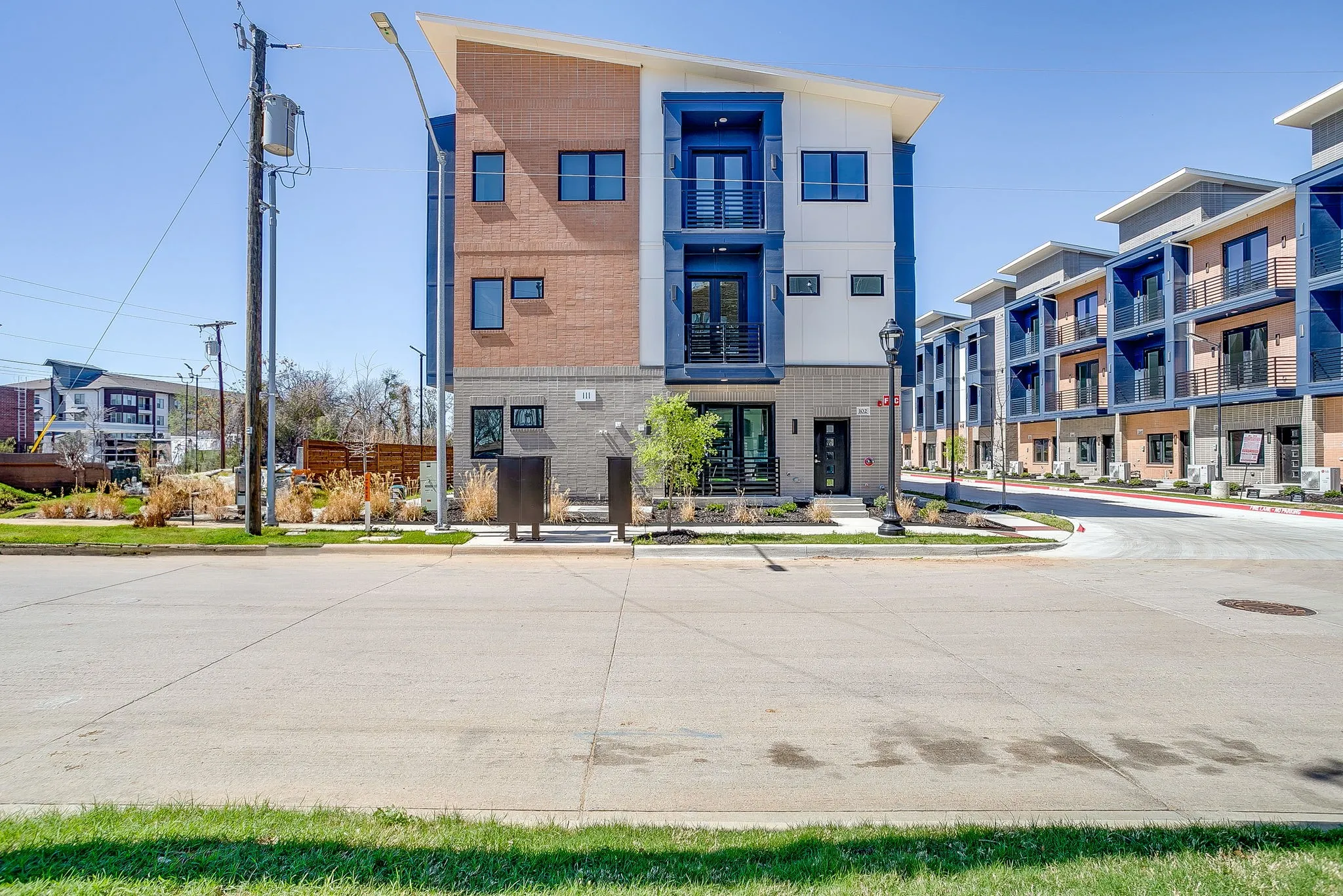 Apartment For Sale in Tarrant County , 115 Merritt Street, Fort Worth, Texas 76114, 12 Bedrooms, 16 Bathrooms, Garage spaces, 8,400 Sqft, built in 2025, Price $2,500,000, mls#21268353, Real Estate Agent in Fort Worth, Homes For Sale in Tarrant county, Homes For Sale in Fort Worth, Realtor in Fort Worth Texas, Real Estate Brokerage Independent Realty Texas, Luminita Cordes Realtor