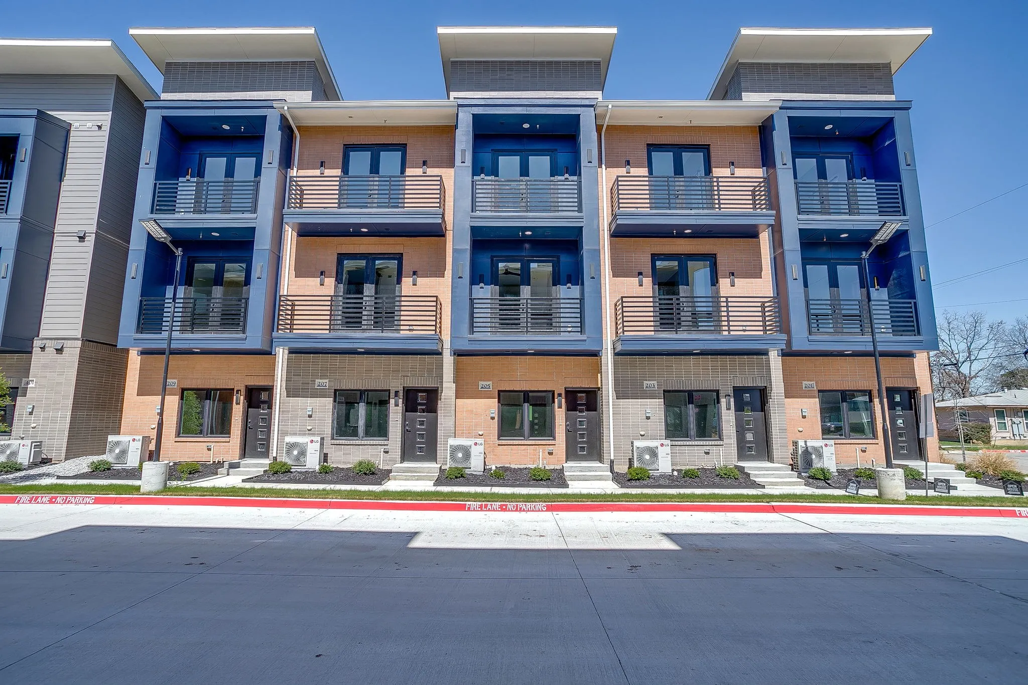 Apartment For Sale in Tarrant County , 115 Merritt Street, Fort Worth, Texas 76114, 12 Bedrooms, 16 Bathrooms, Garage spaces, 8,400 Sqft, built in 2025, Price $2,500,000, mls#21268353, Real Estate Agent in Fort Worth, Homes For Sale in Tarrant county, Homes For Sale in Fort Worth, Realtor in Fort Worth Texas, Real Estate Brokerage Independent Realty Texas, Luminita Cordes Realtor