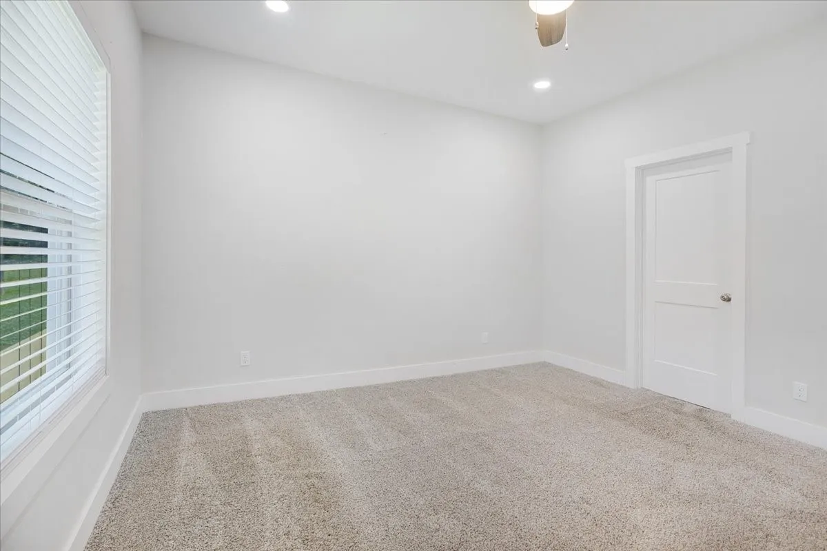 Single Family Residence For Sale in Grayson County , 1226 W Elm Street, Denison, Texas 75020, 3 Bedrooms, 2 Bathrooms, Garage spaces, 1,445 Sqft, built in 2019, Price $219,000, mls#21274480, Real Estate Agent in Denison, Homes For Sale in Grayson county, Homes For Sale in Denison, Realtor in Denison Texas, Real Estate Brokerage Independent Realty Texas, Luminita Cordes Realtor