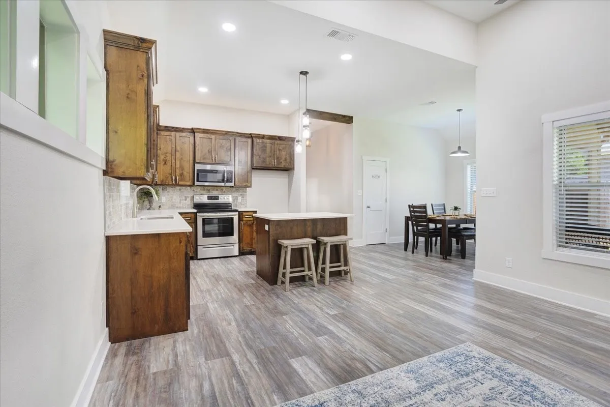 Single Family Residence For Sale in Grayson County , 1226 W Elm Street, Denison, Texas 75020, 3 Bedrooms, 2 Bathrooms, Garage spaces, 1,445 Sqft, built in 2019, Price $219,000, mls#21274480, Real Estate Agent in Denison, Homes For Sale in Grayson county, Homes For Sale in Denison, Realtor in Denison Texas, Real Estate Brokerage Independent Realty Texas, Luminita Cordes Realtor