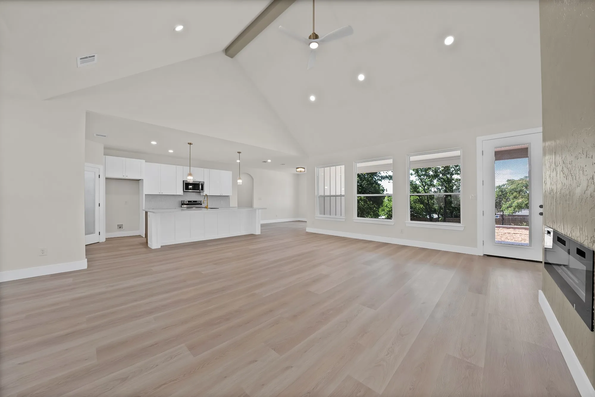 Single Family Residence For Sale in Johnson County , 1405 Apache Court, Joshua, Texas 76058, 4 Bedroom, 3 Bathroom, 2 Garage spaces, 2,713 Sqft, built in 2026, mls#21273514, Real Estate Agent in Joshua, Homes For Sale in Johnson county, Homes For Sale in Joshua, Realtor in Joshua Texas, Real Estate Brokerage Independent Realty Texas, Luminita Cordes Realtor