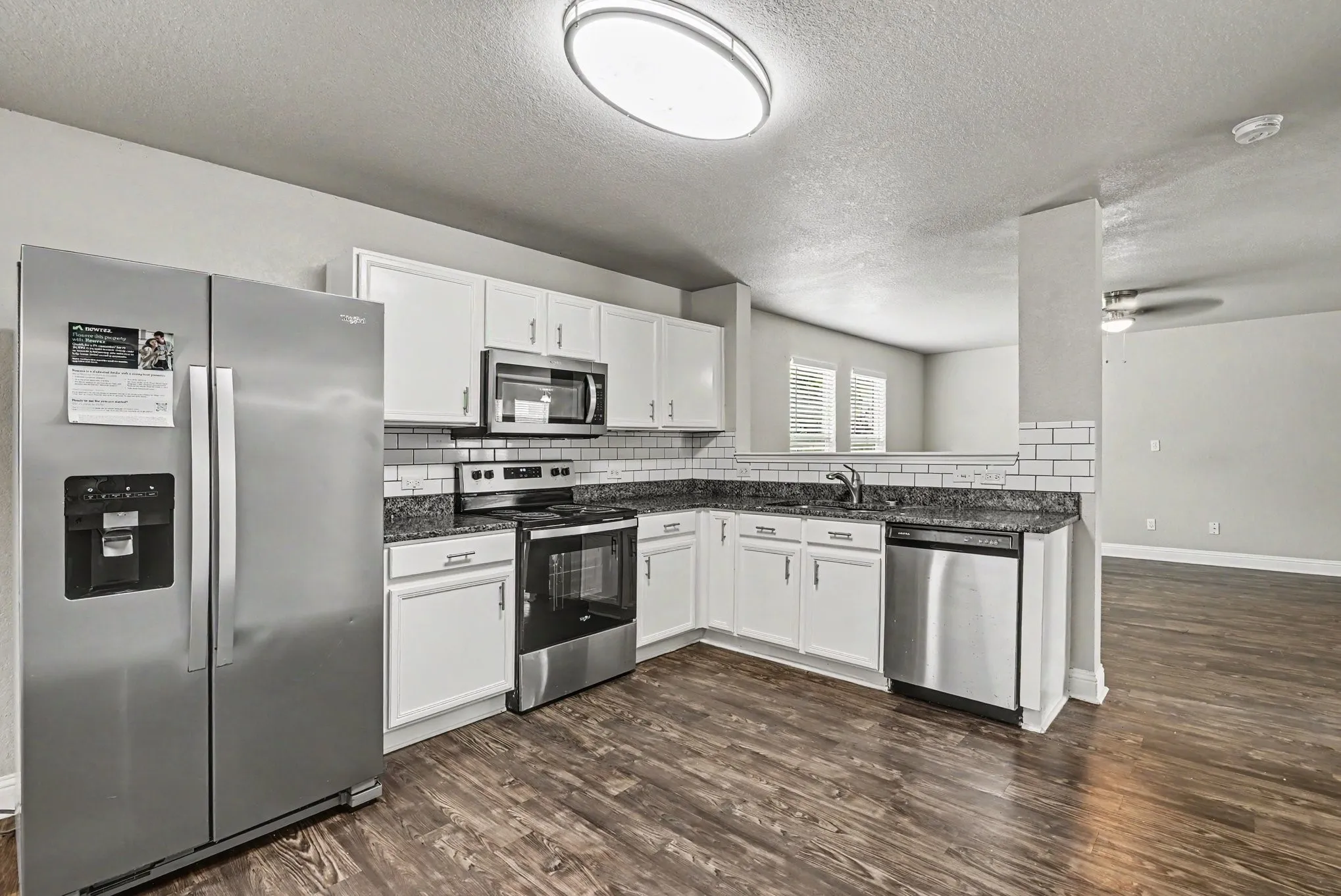Single Family Residence For Sale in Tarrant County , 4956 Water Ridge Lane, Fort Worth, Texas 76179, 3 Bedroom, 3 Bathroom, 2 Garage spaces, 2,196 Sqft, built in 2006, mls#21270557, Real Estate Agent in Fort Worth, Homes For Sale in Tarrant county, Homes For Sale in Fort Worth, Realtor in Fort Worth Texas, Real Estate Brokerage Independent Realty Texas, Luminita Cordes Realtor